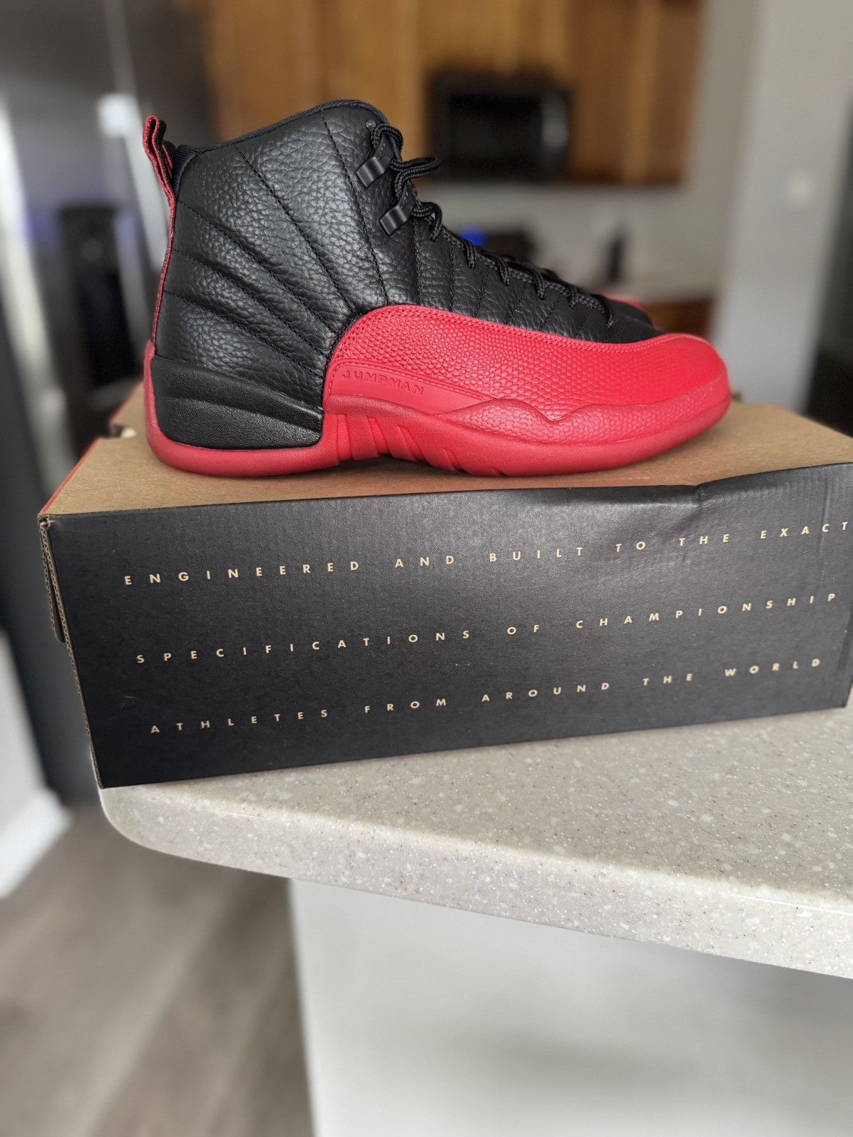 Jordan Brand Jordan 12 retro flu games Size US 9.5 / EU 42-43 - 3 Thumbnail