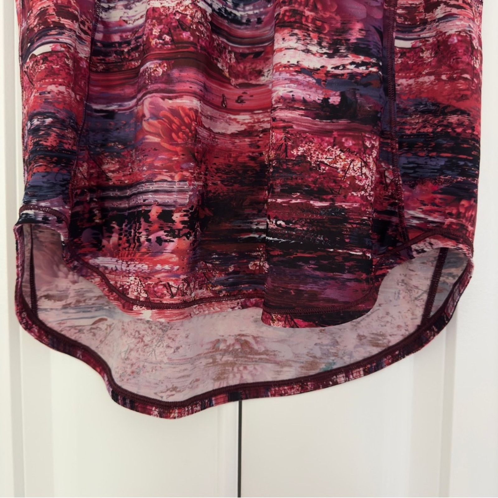 Lululemon Lululemon Sculpt Tank II in Dahliascape Multi / Black size 4 Size S / US 4 / IT 40 - 7 Thumbnail