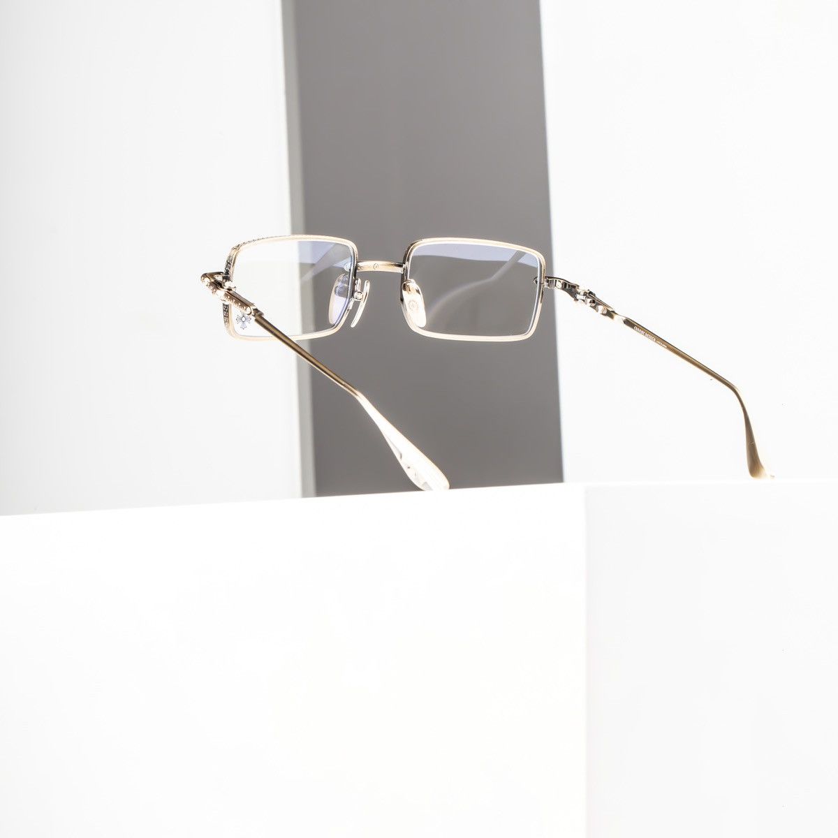 Chrome Hearts CHROME HEARTS BUCKLE RIDER ANTIQUE GOLD GLASSES Size ONE SIZE - 7 Thumbnail