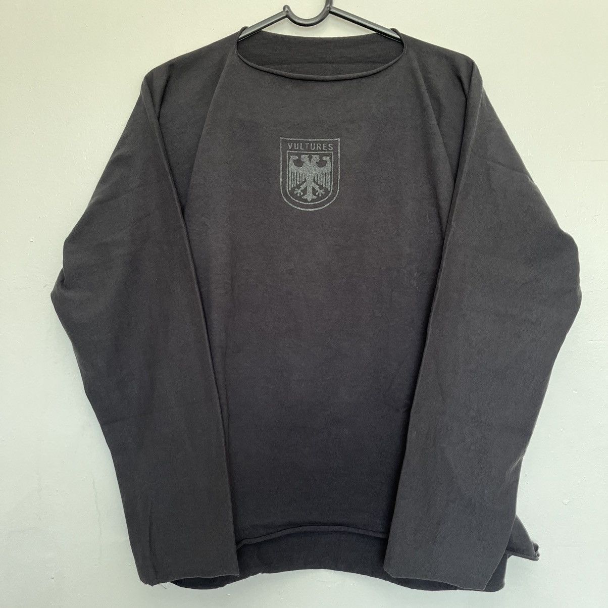 Yeezy Yeezy Vultures Long Sleeve Tee Black Size US M / EU 48-50 / 2 - 2 Thumbnail