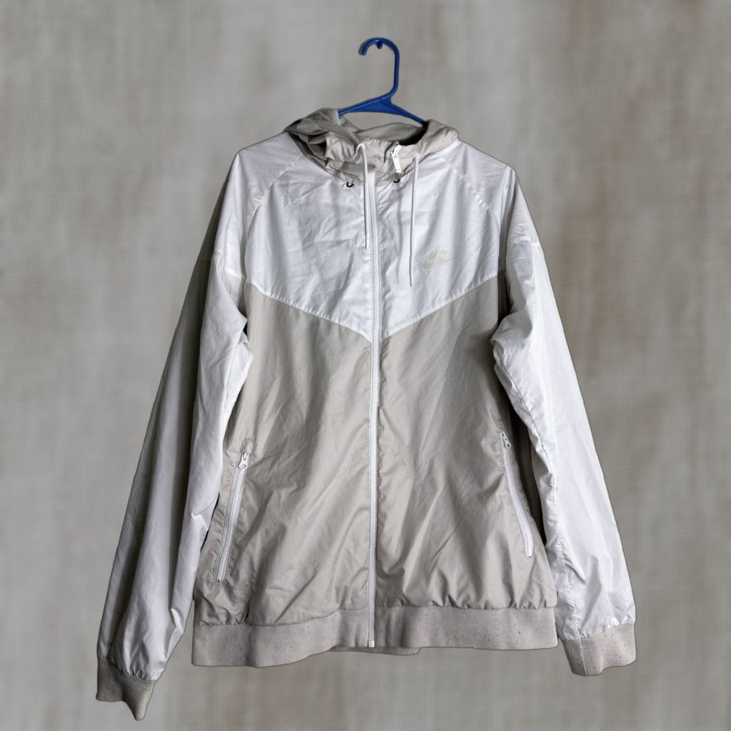 Nike Nike Windrunner Jacket Windbreaker Mens XL White Beige Full Zip Hooded Size US XL / EU 56 / 4 - 1 Thumbnail