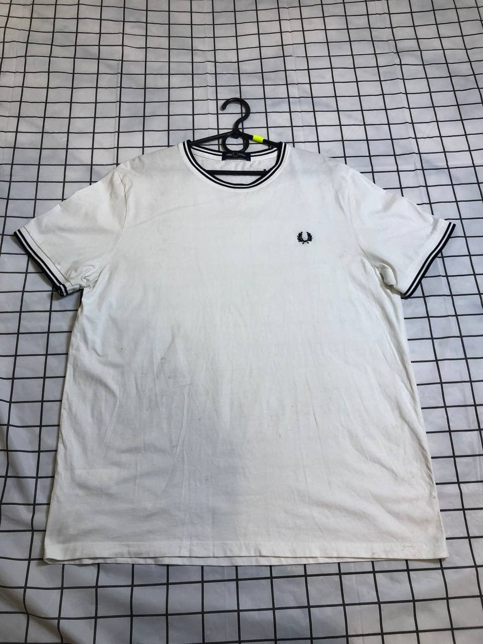 Fred Perry Men's T-shirts FRED PERRY Twin Tipped T-Shirt White Size US XL / EU 56 / 4 - 1 Thumbnail