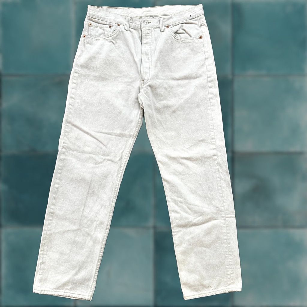 Levi's VINTAGE Levi's 501 Jeans Denim Button Fly 90s Theme Mens Regular 36 White Grey Inseam 30 Vintage Classic Straight 501 XX Size US 36 / EU 52 - 1 Thumbnail