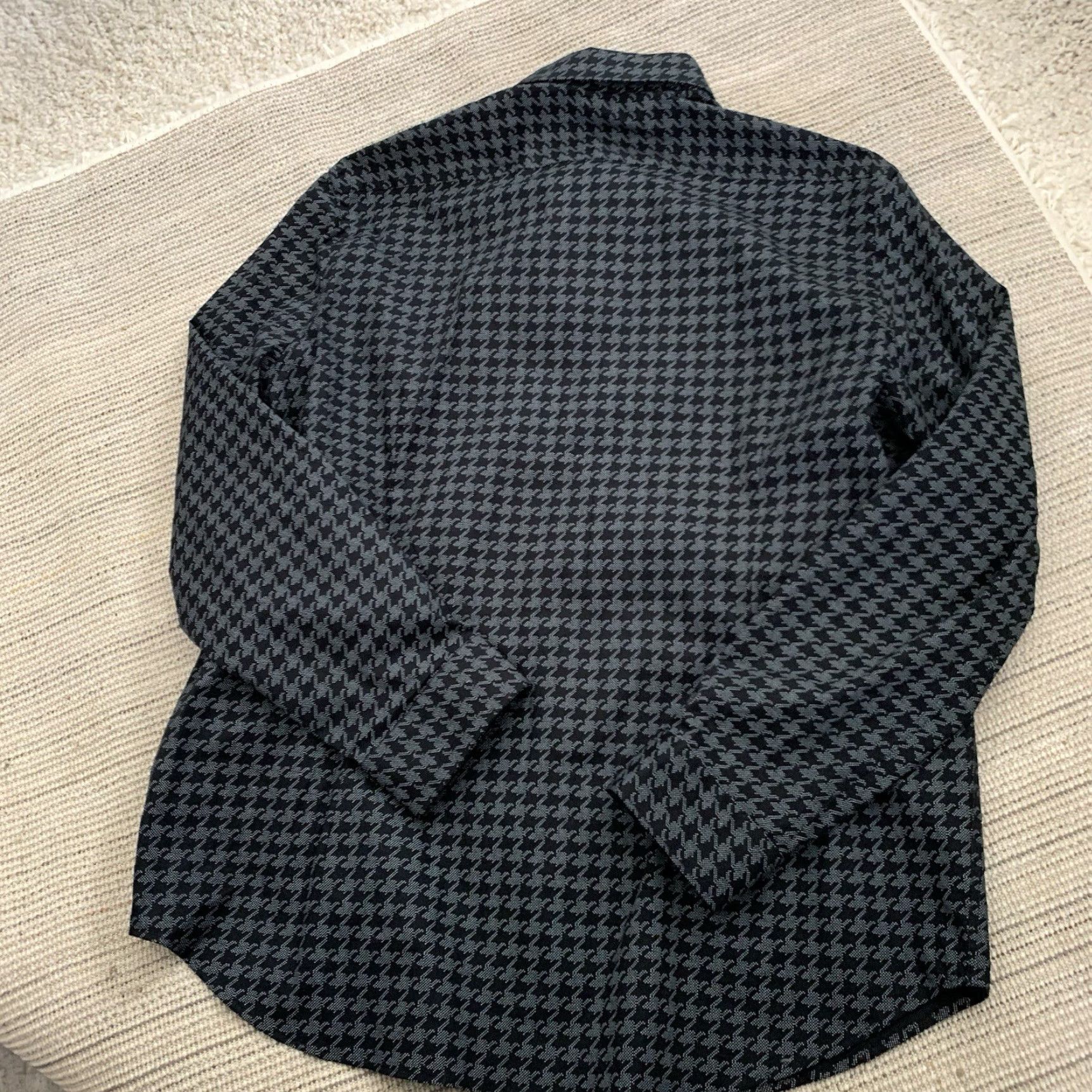 Express Express Shirt Mens XL Extra Slim Black White Houndstooth Long Sleeve Button Shirt Size US XL / EU 56 / 4 - 5 Thumbnail