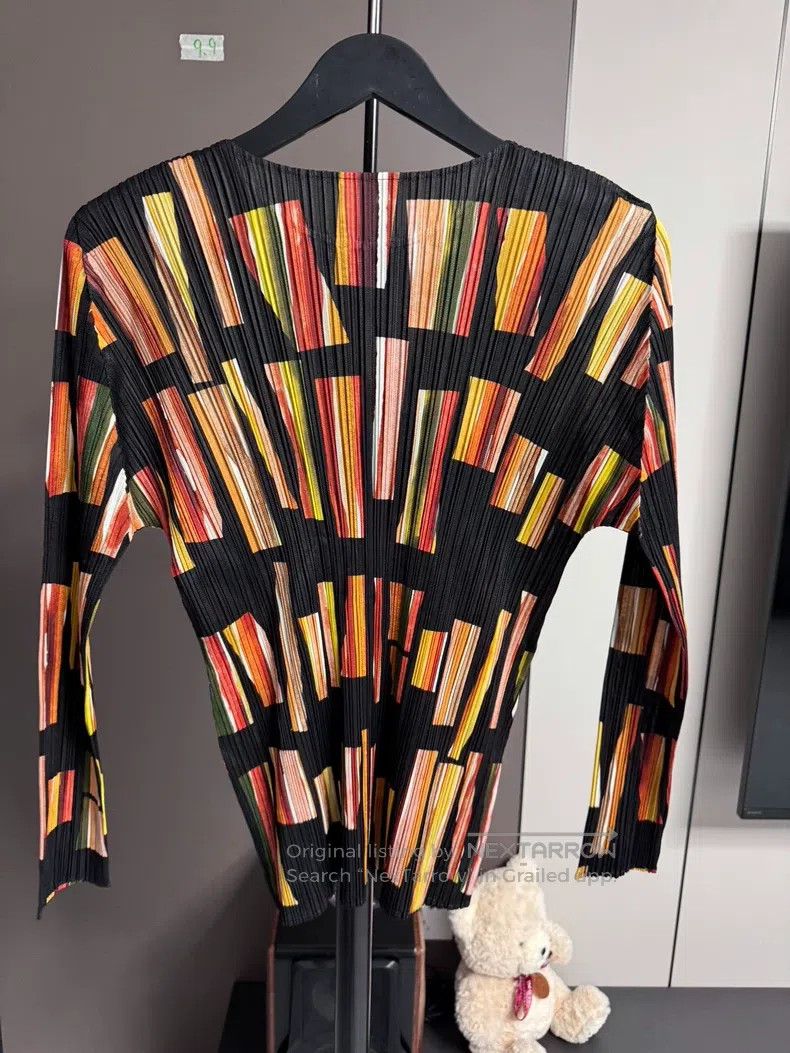 Issey Miyake Issey Miyake size:3 Library Pleated Top Size S / US 4 / IT 40 - 2 Thumbnail