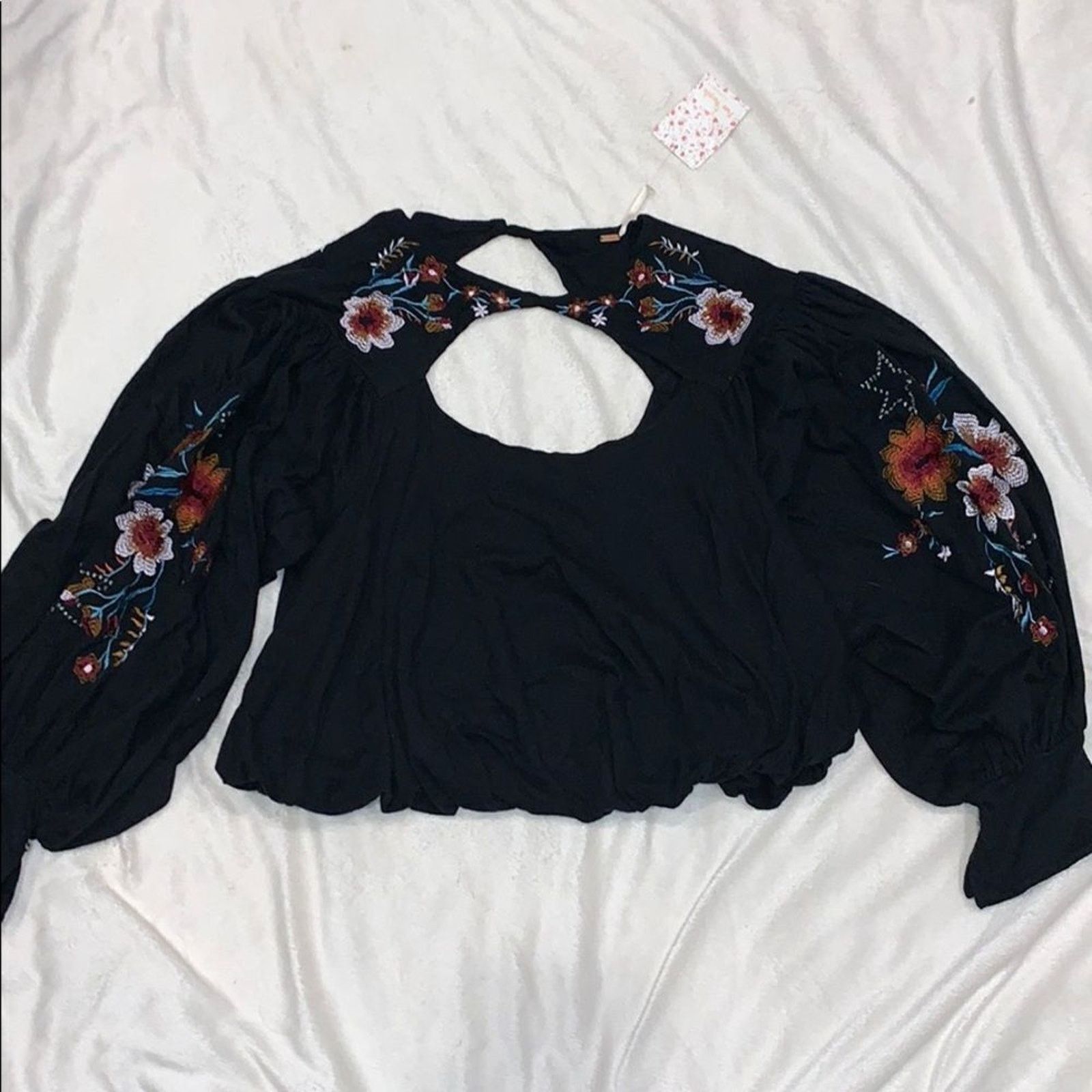 Free People FP Black Floral Embroidered Off-Sleeve Blouse | Sz XS, NWT Size XS / US 0-2 / IT 36-38 - 3 Thumbnail