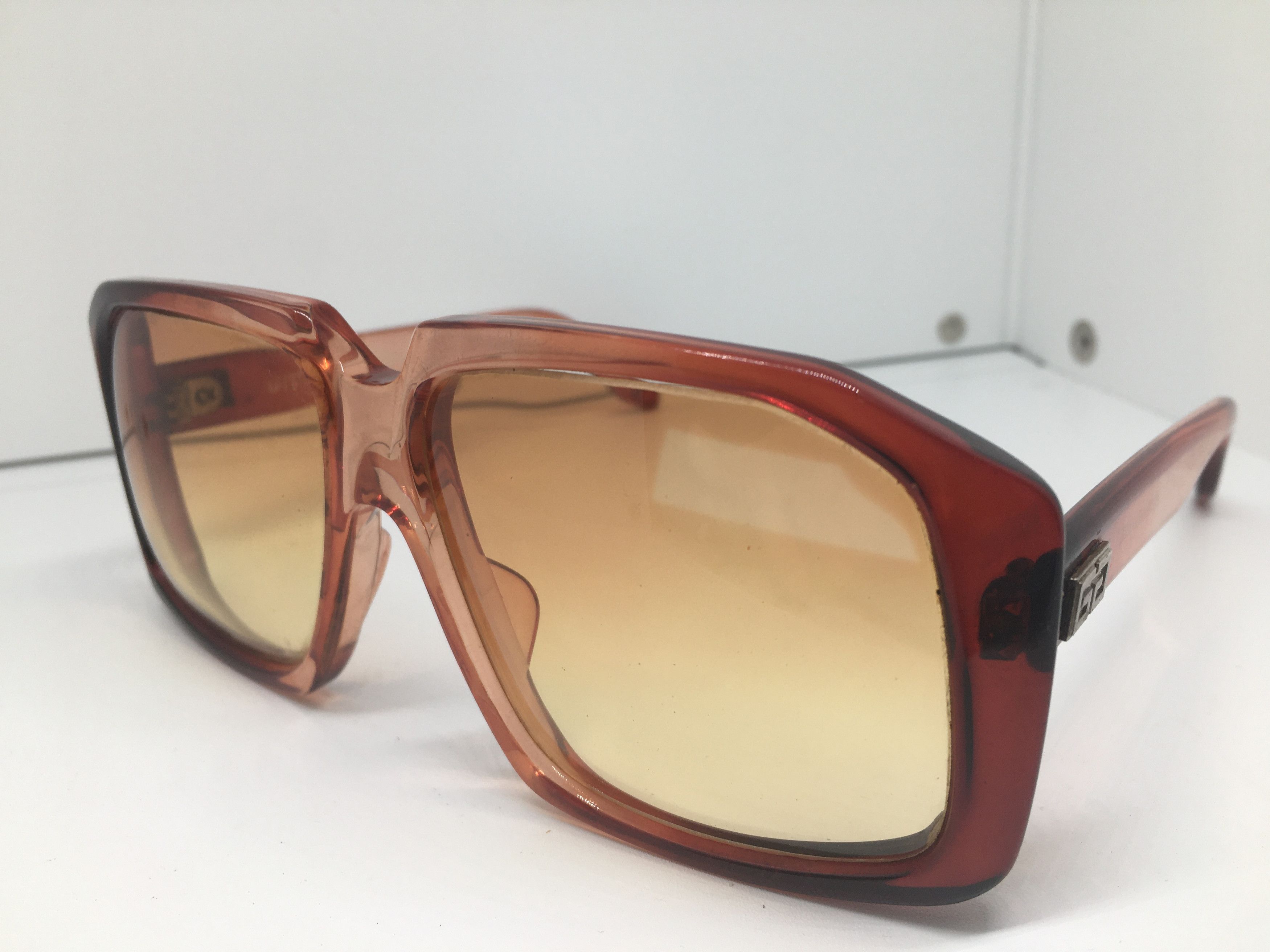 Givenchy MOD GIVENCHY PARIS 762 LUNETTES DE SOLEIL Sunglasses France Size ONE SIZE - 3 Thumbnail