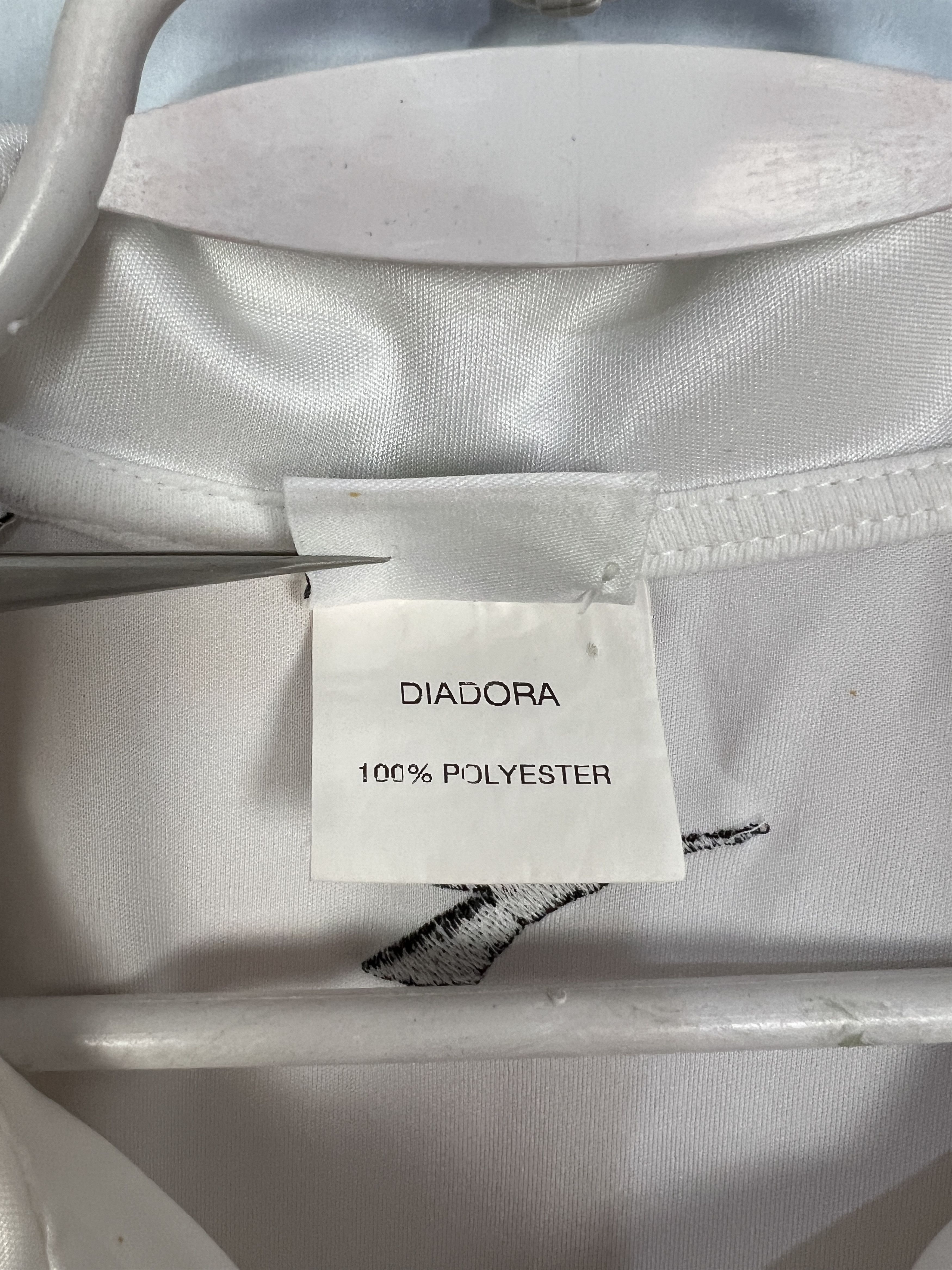 Diadora Vintage Diadora Football Referee White Shirt Soccer Jersey Size US L / EU 52-54 / 3 - 7 Thumbnail