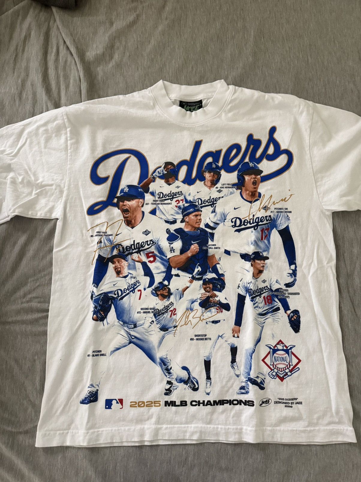 JAEE Editz Dodgers Back To Back M or L Tee Shirt