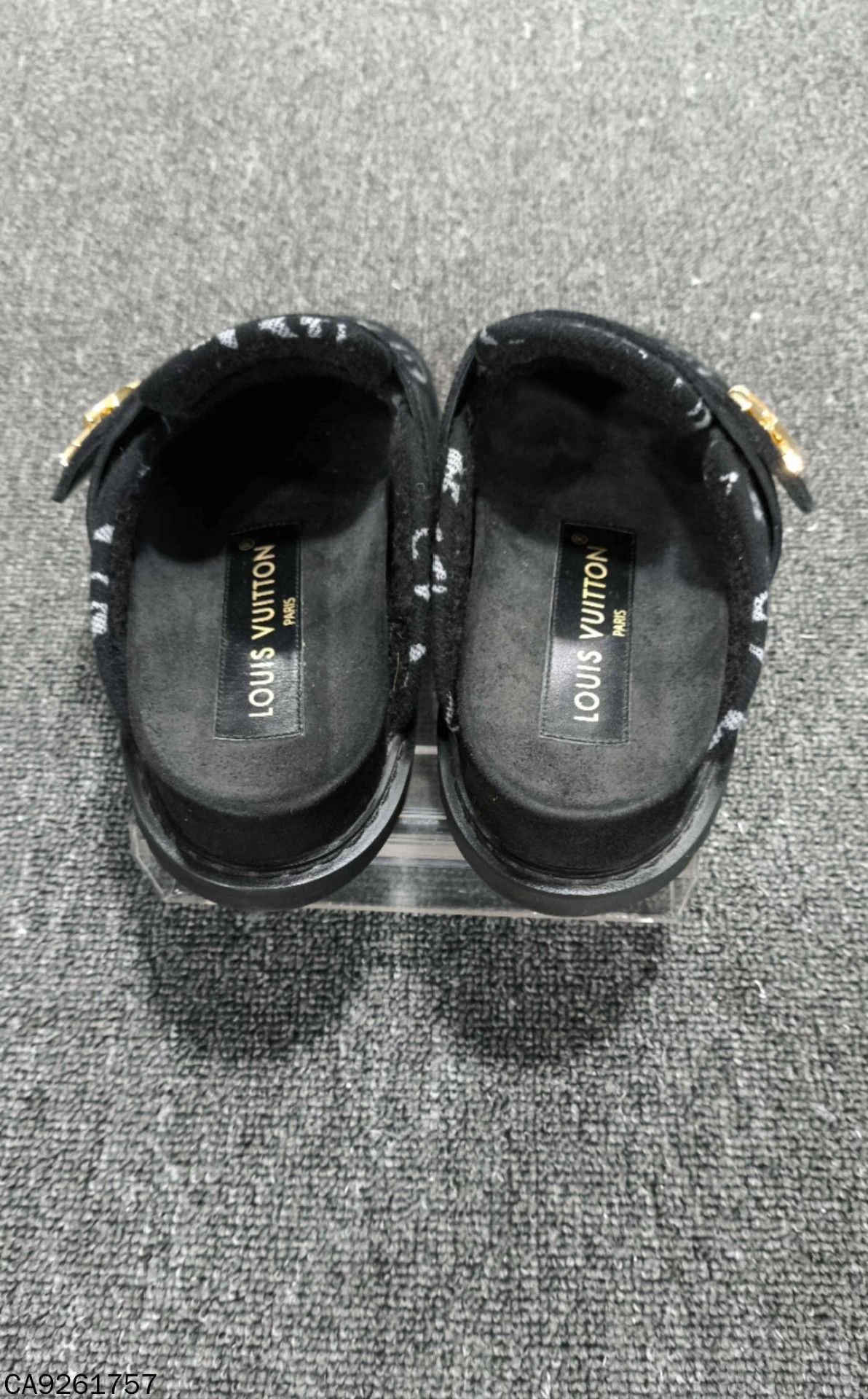 Louis Vuitton Louis Vuitton black all over print 98 New 37 sneakers Size US 6 / IT 36 - 5 Thumbnail