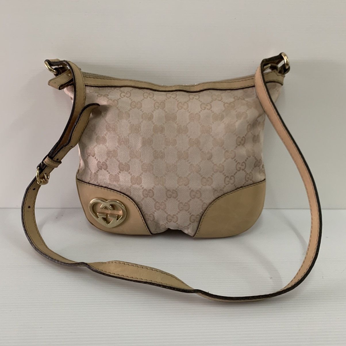 Gucci Gucci Monogram Shoulder Bag Size ONE SIZE - 1 Thumbnail