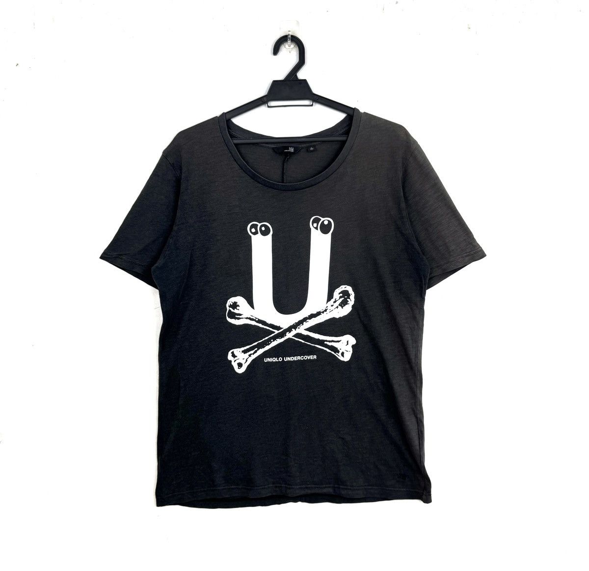 Undercover × Uniqlo Uniqlo Undercover Jun Takahashi Sunfaded Tshirt Size US L / EU 52-54 / 3 - 1 Thumbnail