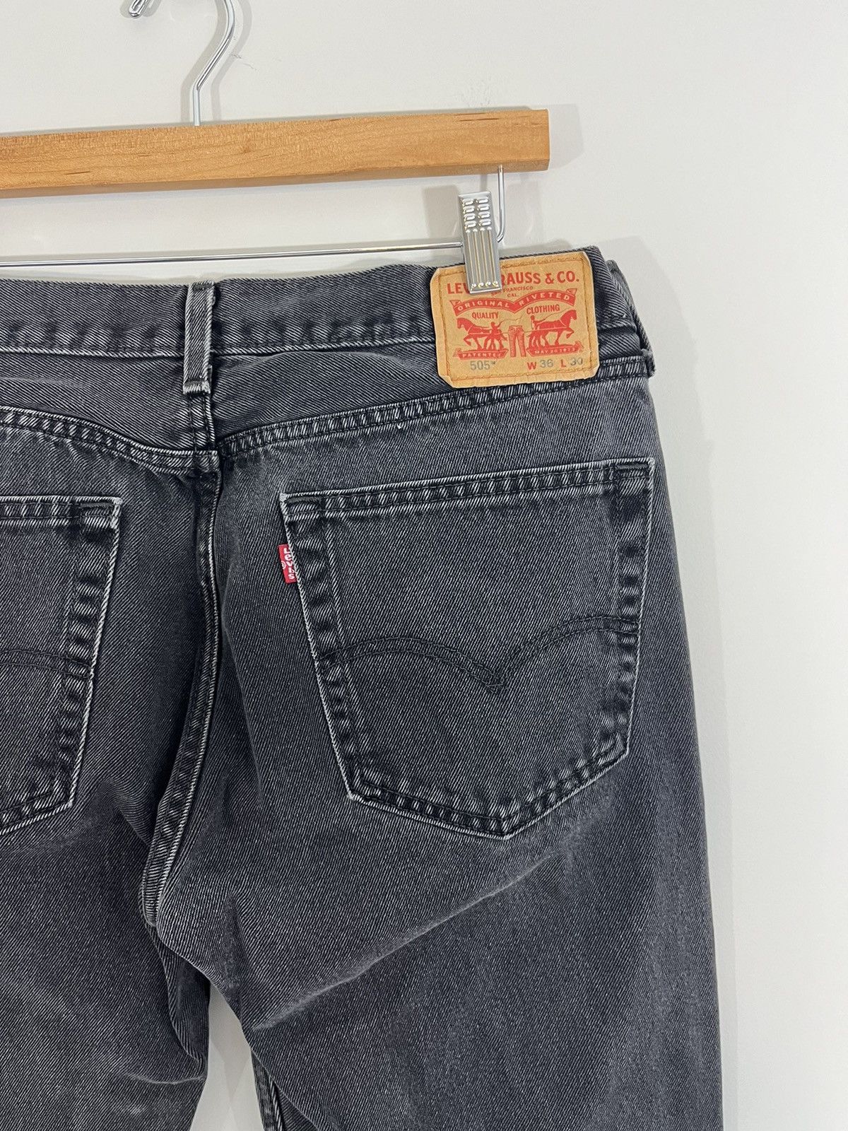 Levi's Sun Faded Black Levi 505 Stained Distressed Jeans Size US 36 / EU 52 - 4 Thumbnail