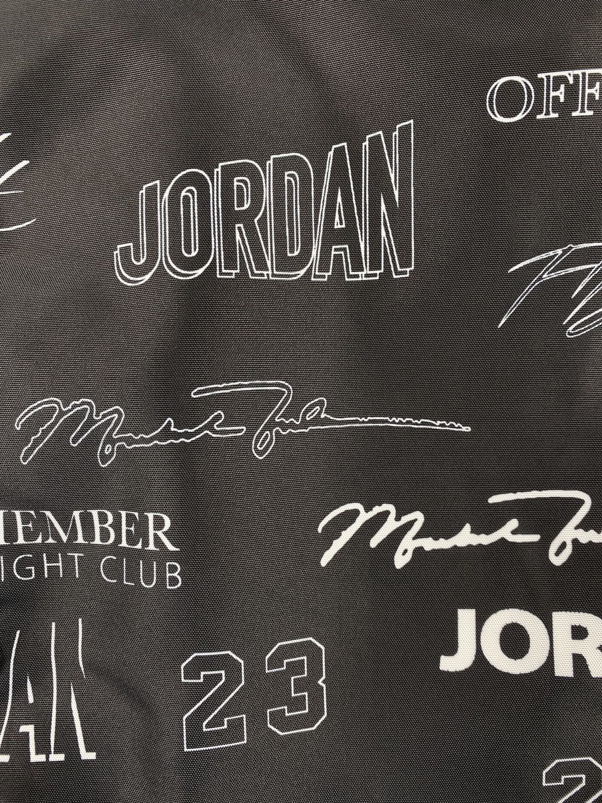 Jordan Brand × Nike Nike Air Jordan Satin Coaches Jacket Size S Size US S / EU 44-46 / 1 - 9 Thumbnail