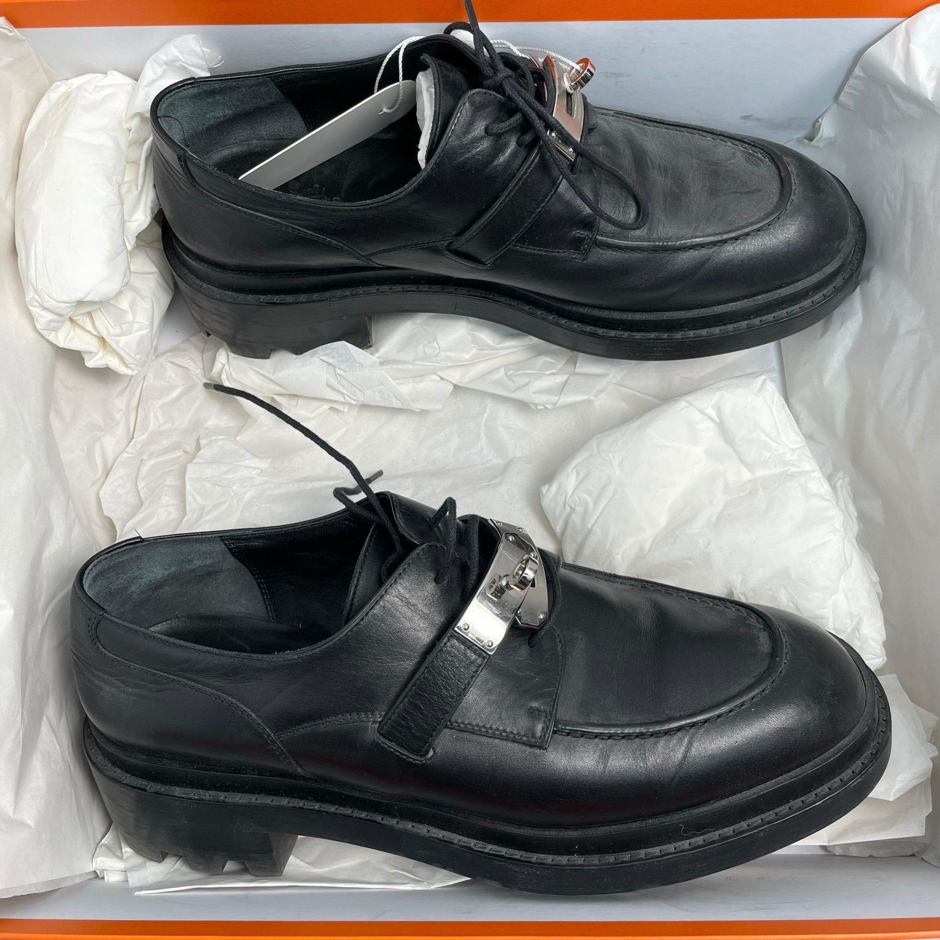 Hermes Hermes Silver Lowtop Sneakers 42 Men Size US 9 / EU 42 - 1 Thumbnail