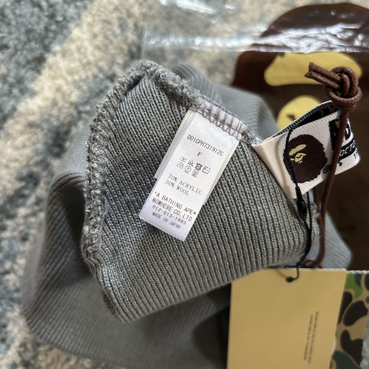 Bape × October's Very Own BAPE x OVO EMBROiDERED CAMO PATCH KNiT CAP Size ONE SIZE - 9 Thumbnail