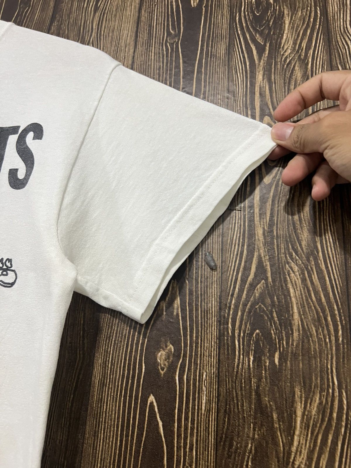 Band Tees × Vintage Vintage Y2K Descendents Band Tour Tshirt Size US S / EU 44-46 / 1 - 5 Thumbnail