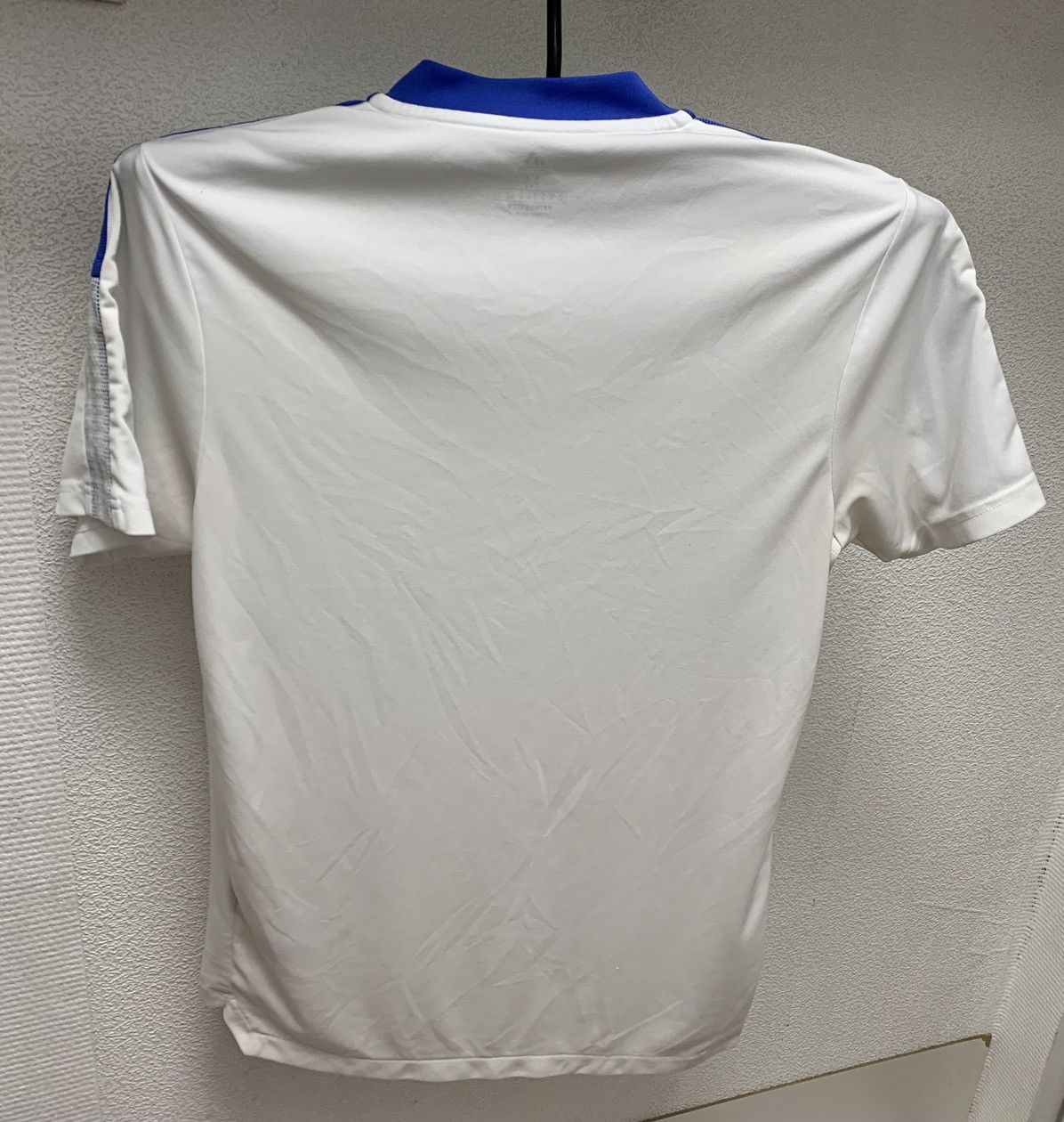 Adidas Real Madrid adidas soccer jersey M sz training 2021 Size US M / EU 48-50 / 2 - 2 Thumbnail