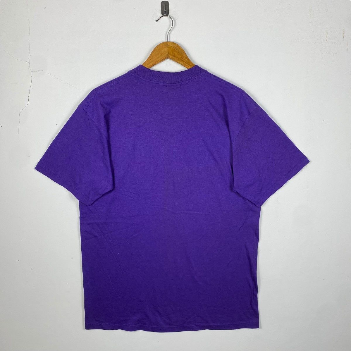 NBA Vintage 90's LOS ANGELES LAKERS Logo Graphic Unworn Tee Size US L / EU 52-54 / 3 - 4 Thumbnail