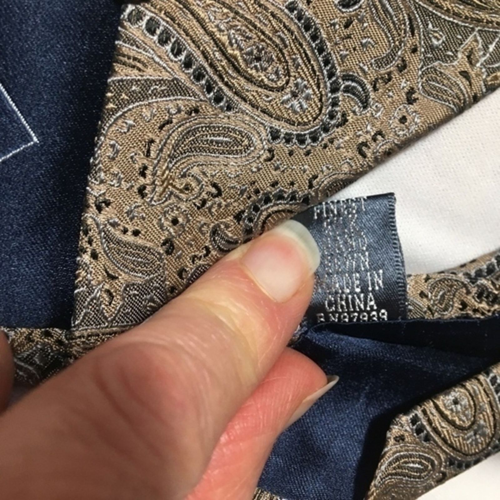 Vintage Vintage Forsyth of Canada Neutral Paisley Brocade Silk Tie Size ONE SIZE - 6 Thumbnail