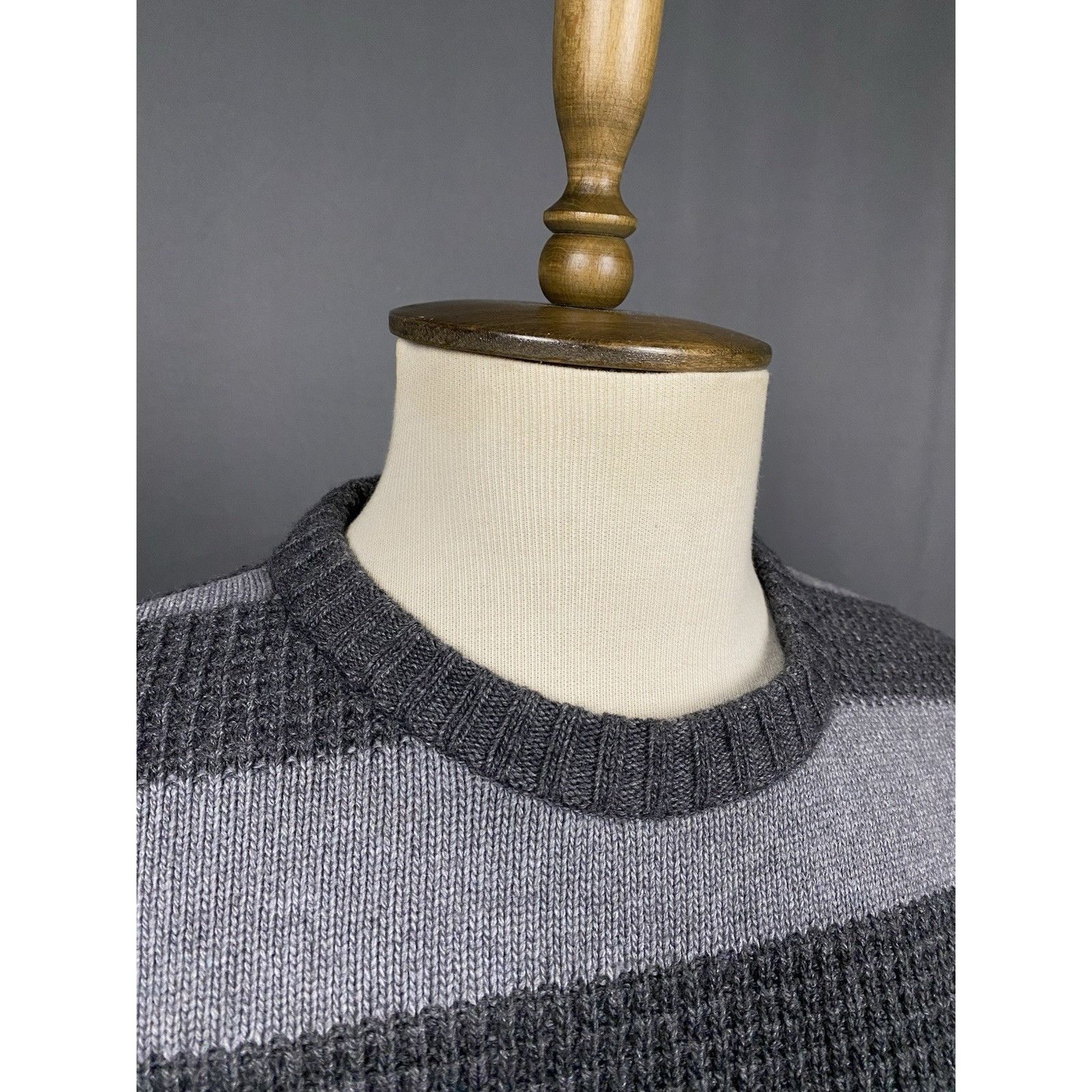 Oliver Spencer Oliver Spencer Men's Gray Wool Cashmere Striped Crewneck Swe Size US M / EU 48-50 / 2 - 6 Thumbnail