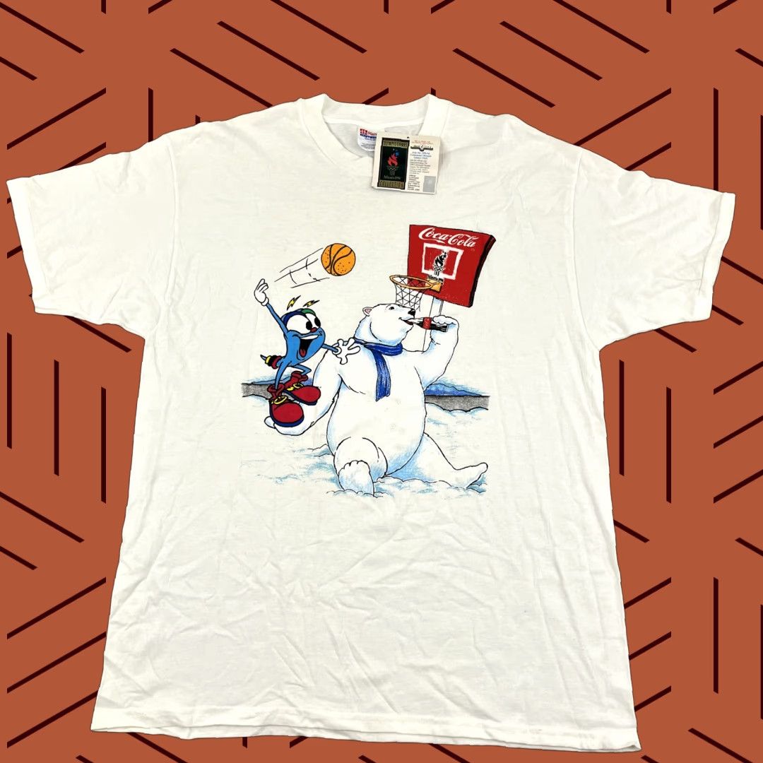 Vintage VINTAGE Coca-Cola Shirt Men XL White 1996 Olympics Polar Bear Basketball Graphic Clothing Shirt 90s Mens Size US XL / EU 56 / 4 - 1 Thumbnail