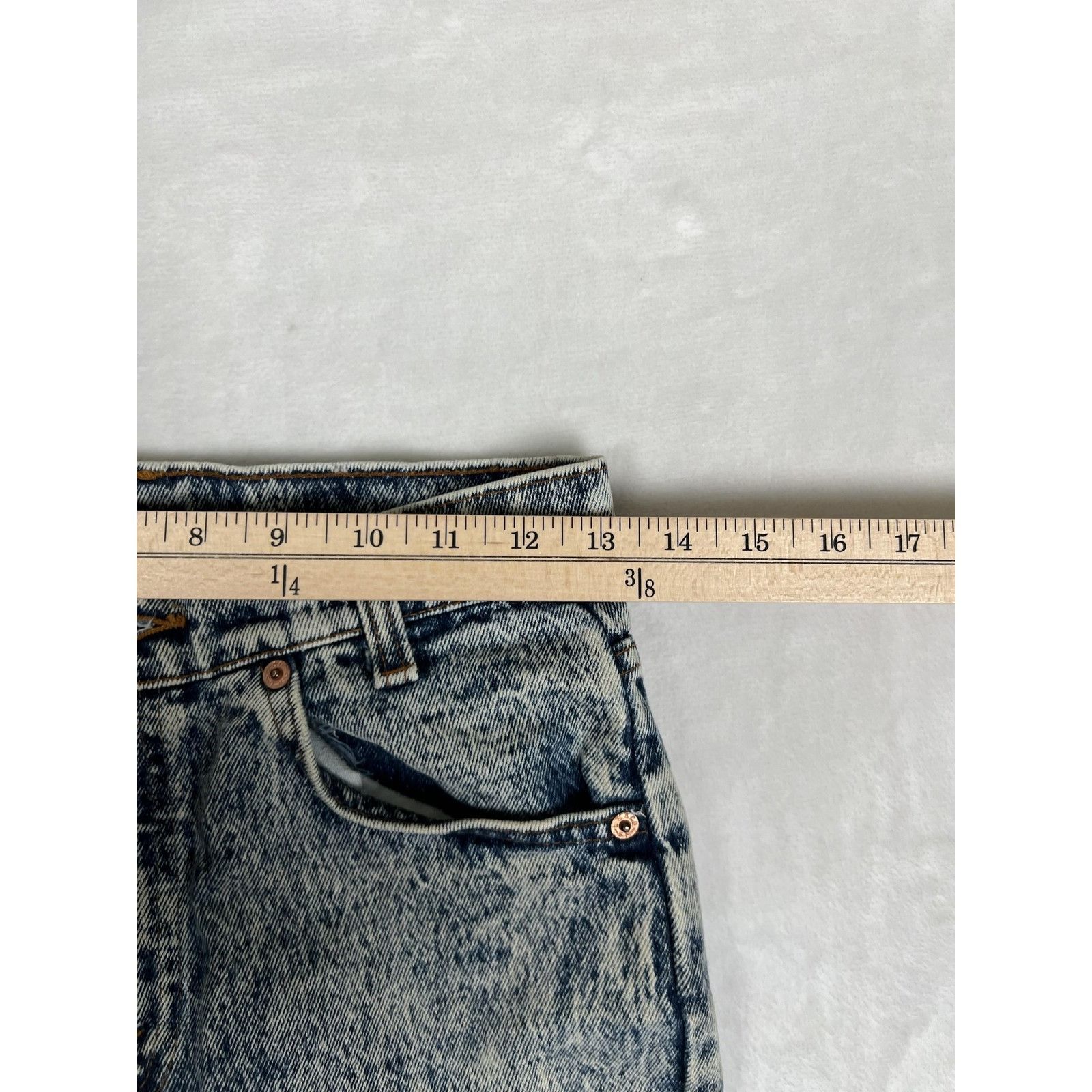 Levi's Vintage Levi's 551 Student Jeans Size 26x30 Blue Acid Wash T Size 26" / US 2 / IT 38 - 3 Thumbnail