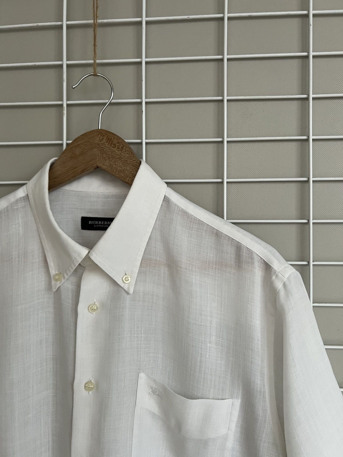 Burberry Burberry London Linen/Polyester Button Shirt Mens Size L Size US L / EU 52-54 / 3 - 6 Thumbnail