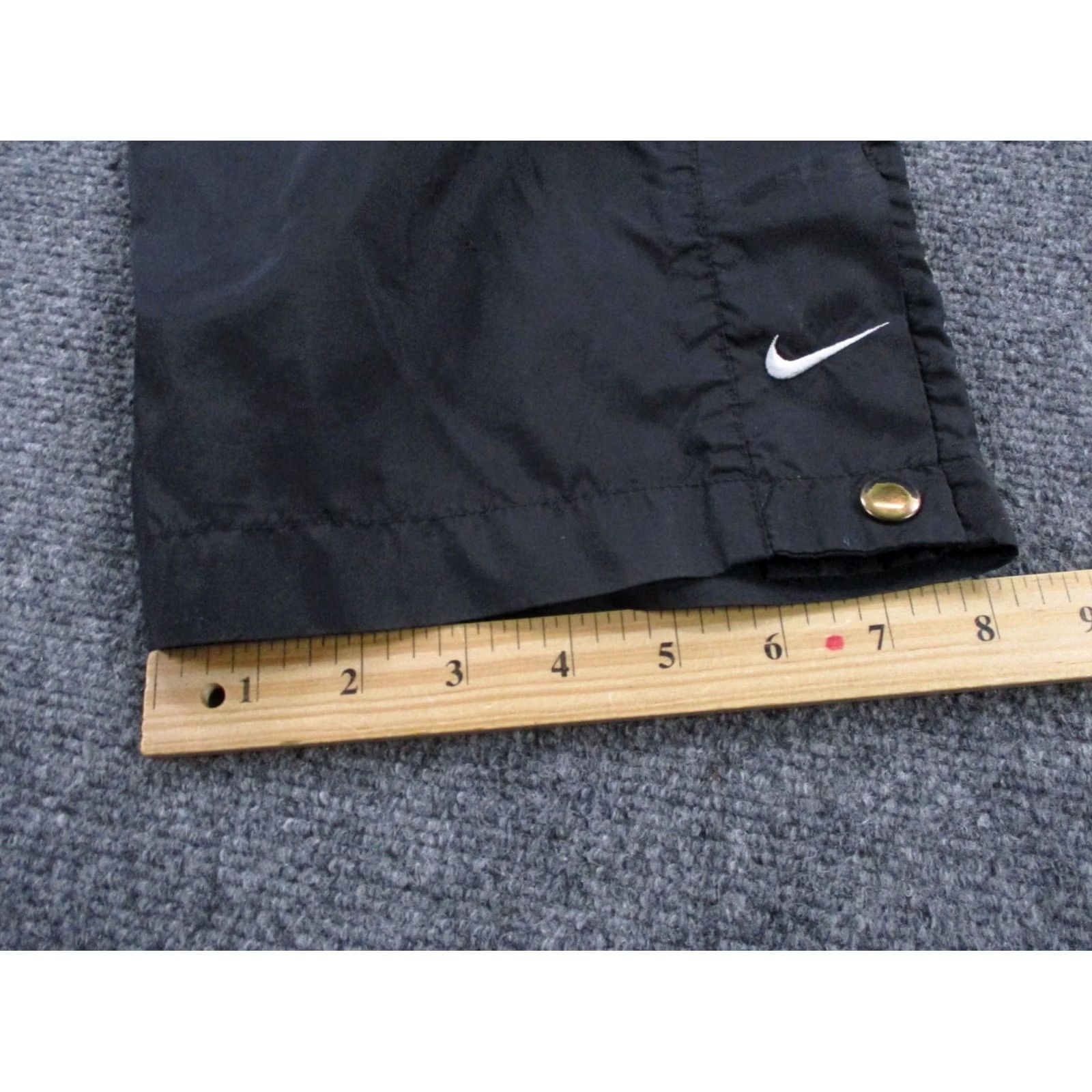 Nike Nike Pants Track Pants Mens XL Black Narrow Snap Windbreaker Style Vintage 90s Y2K Size US 31 - 5 Thumbnail