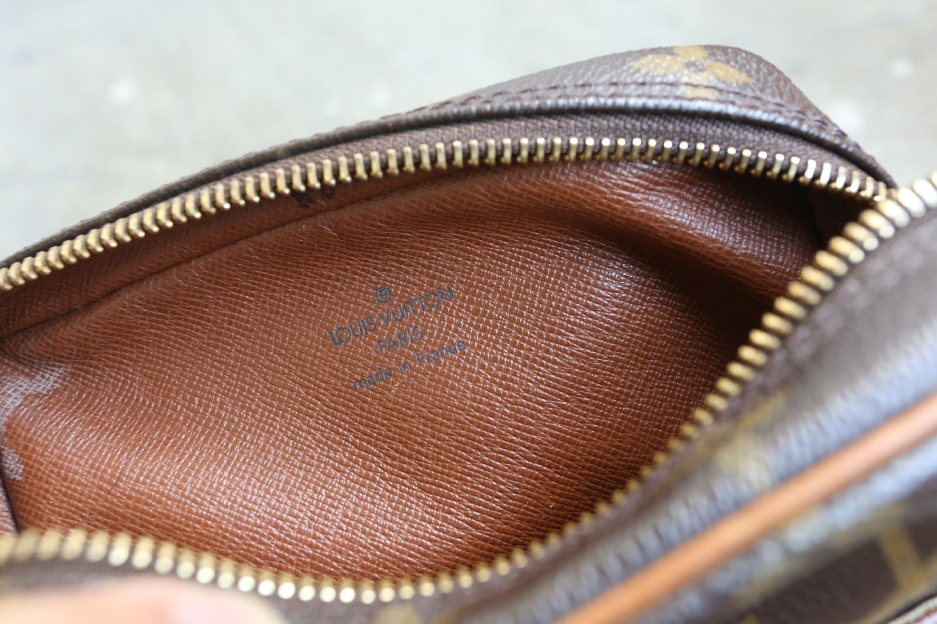 Louis Vuitton Louis Vuitton - Marc Jacobs - 2003 - LV Monogram Danube Size ONE SIZE - 10 Thumbnail