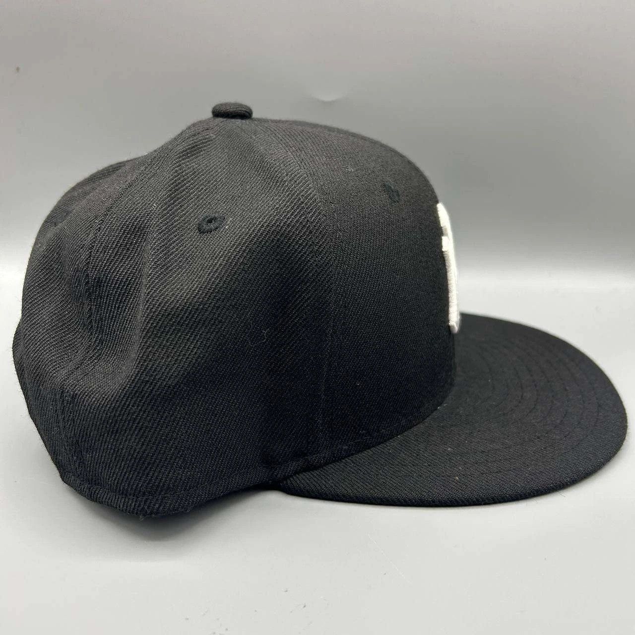 New Era New York Yankees Hat Men Black Embroidered Snap Back Wool Size ONE SIZE - 3 Thumbnail