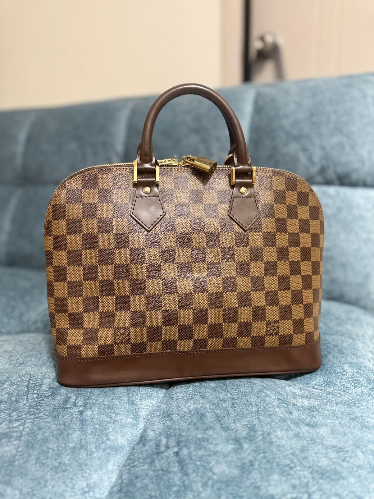 Louis Vuitton Louis Vuitton Alma Damier 30 Size ONE SIZE - 3 Thumbnail