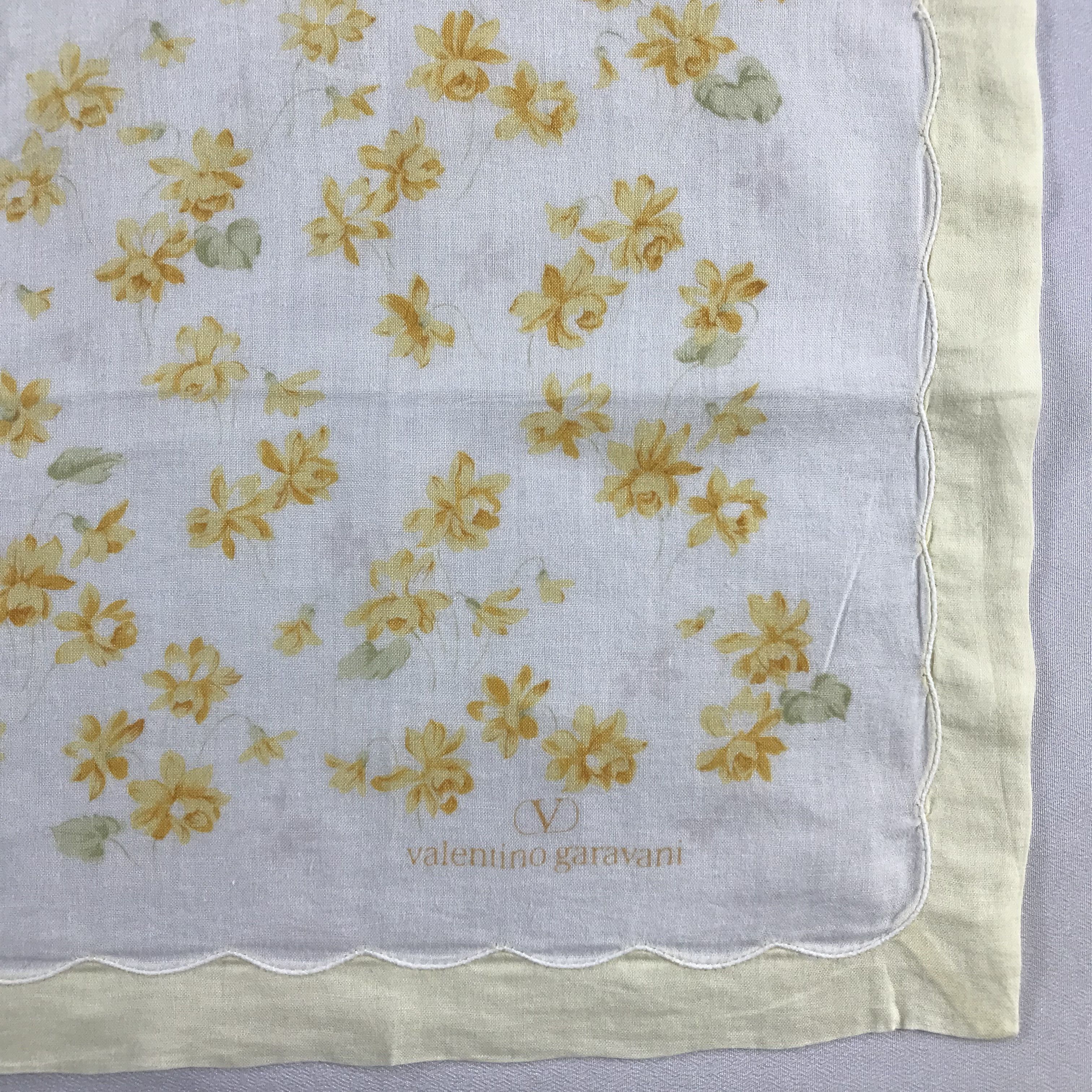 Valentino Valentino Garavani Handkerchief / Bandana / Neckerchief C662 Size ONE SIZE - 5 Thumbnail