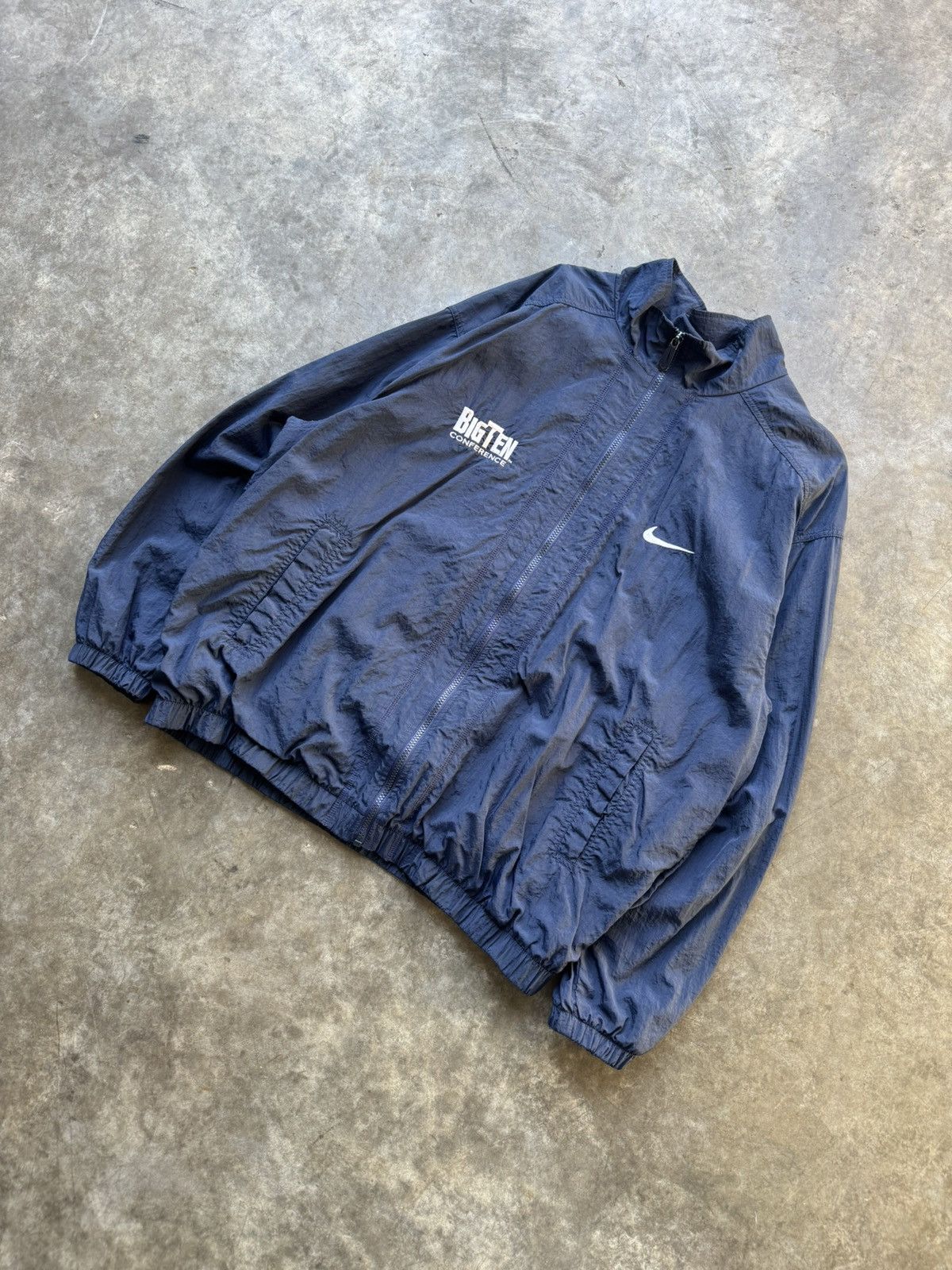 Nike × Vintage Vintage 90’s/y2k BigTen Nike Windbreaker Sports Jacket Size US XL / EU 56 / 4 - 1 Thumbnail