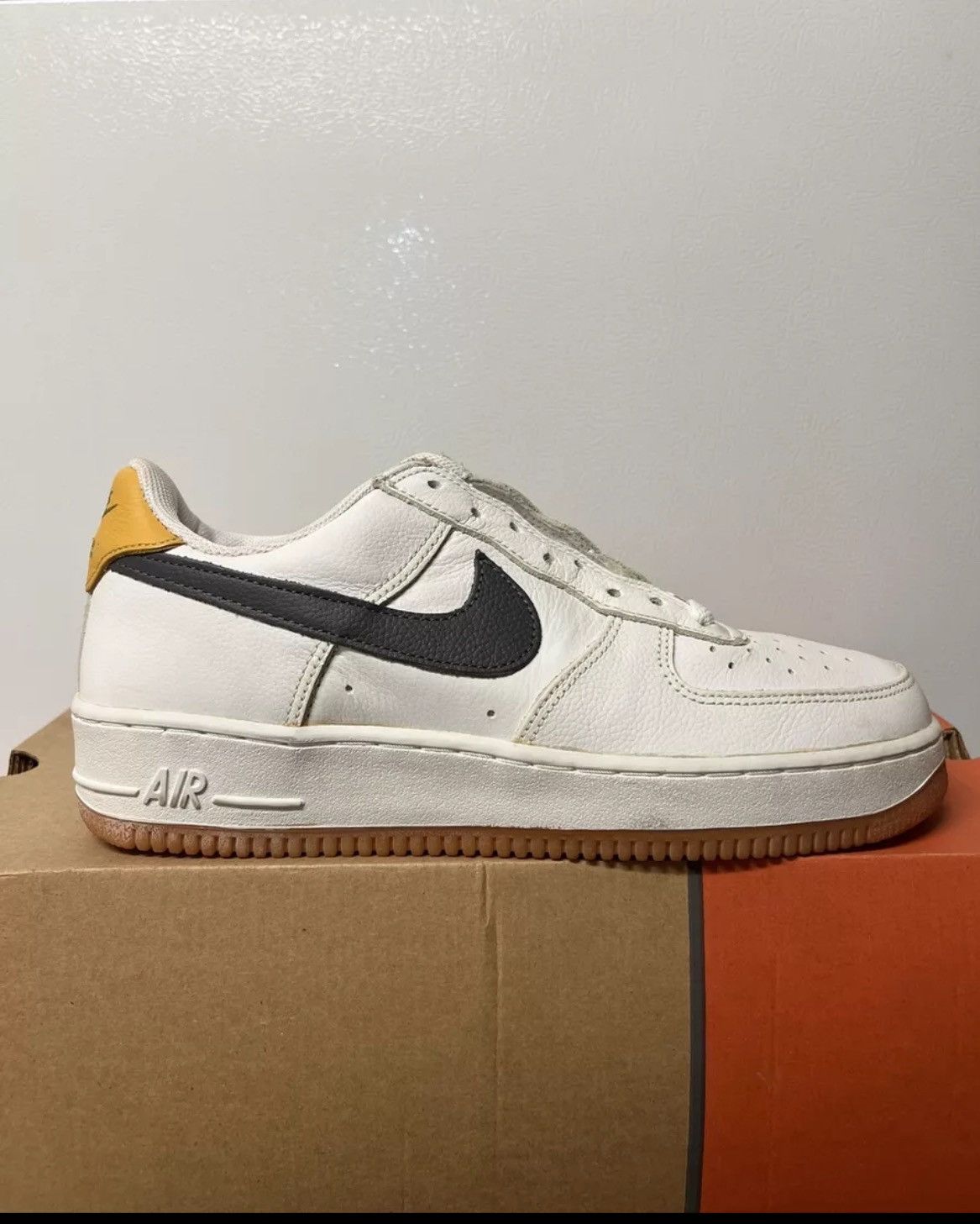 Nike 2002 Air Force 1 "Camper Green" SZ 9.5 RARE Size US 9.5 / EU 42-43 - 1 Thumbnail