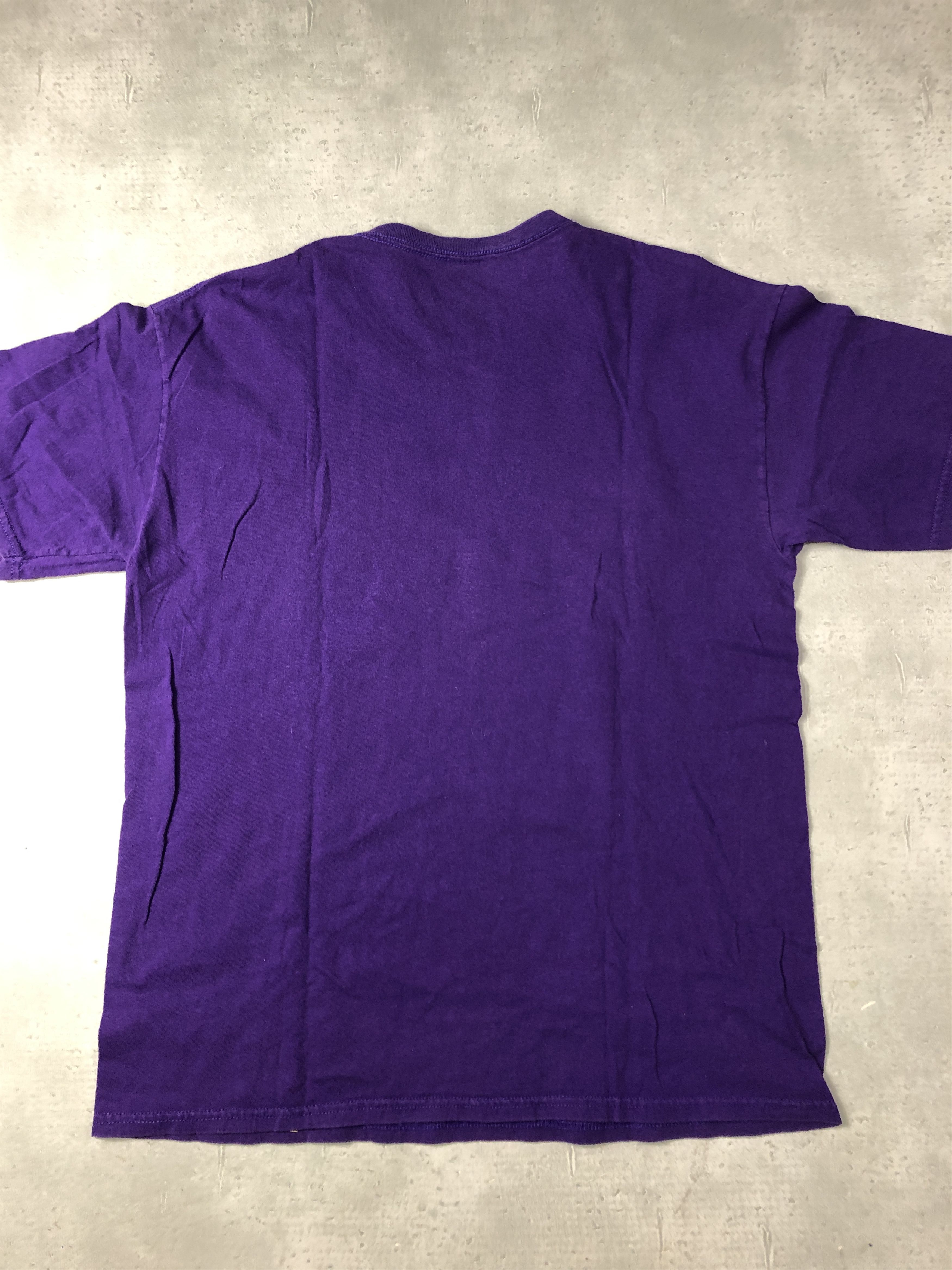 Vintage Vintage graphic tee t-shirt 3-4-53 69 Size US L / EU 52-54 / 3 - 2 Thumbnail