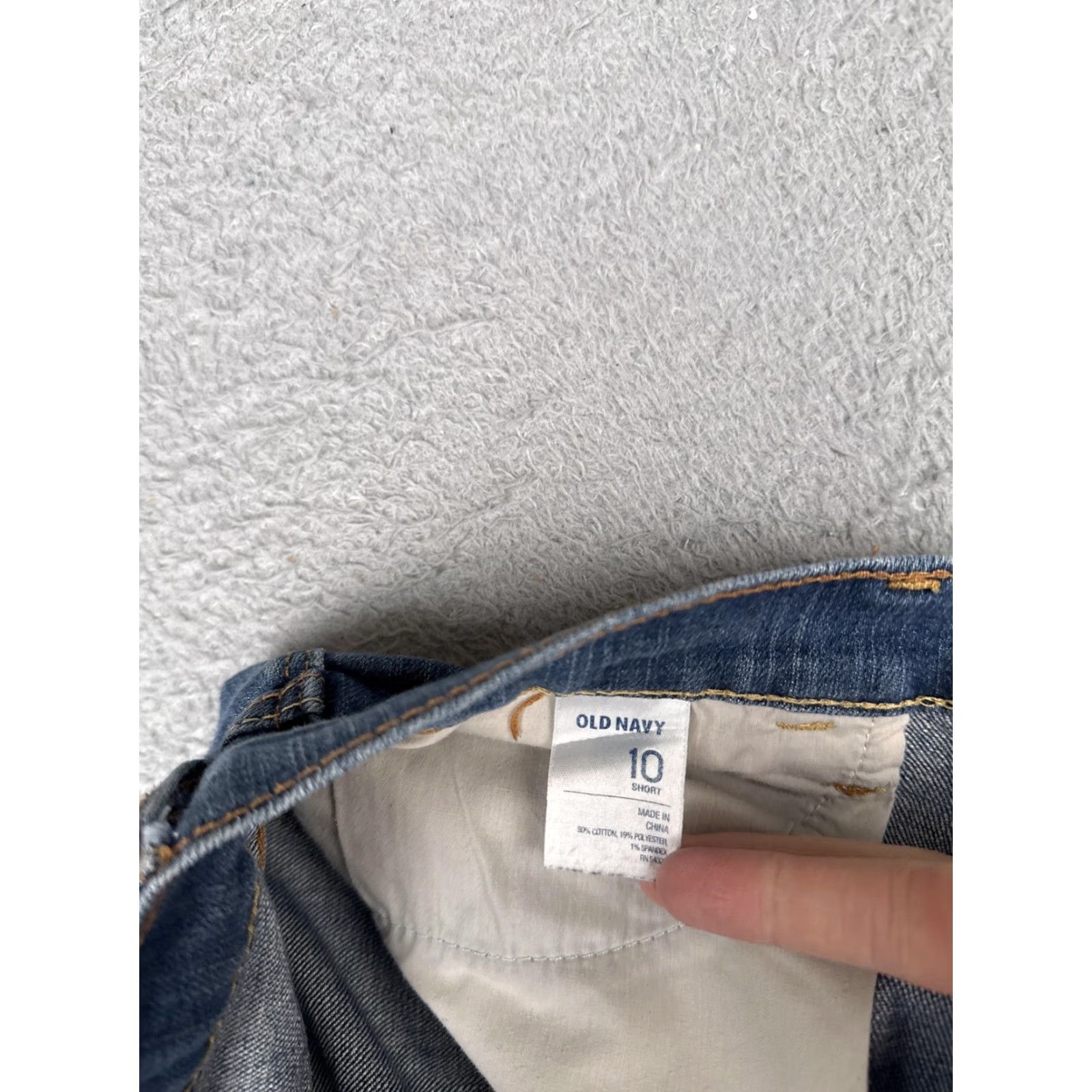 Old Navy Old Navy Jeans Womens 10 Short Blue The Diva Denim 5 Pocket Zip Fly Stretch 24L Size 32" / US 10 / IT 46 - 7 Thumbnail