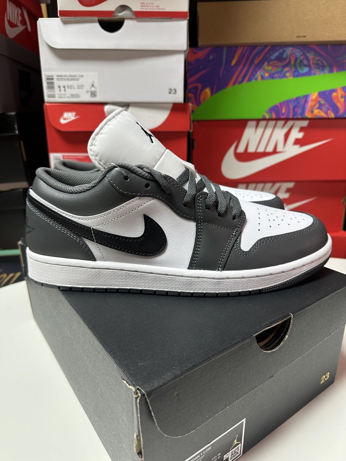 New* Size 10 Men Air Jordan Low White Black Iron Gray