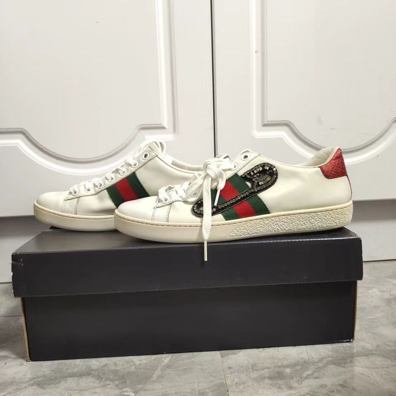 Gucci Gucci Ace Fashion Sneakers for Women 0079 Size US 6 / IT 36 - 1 Thumbnail