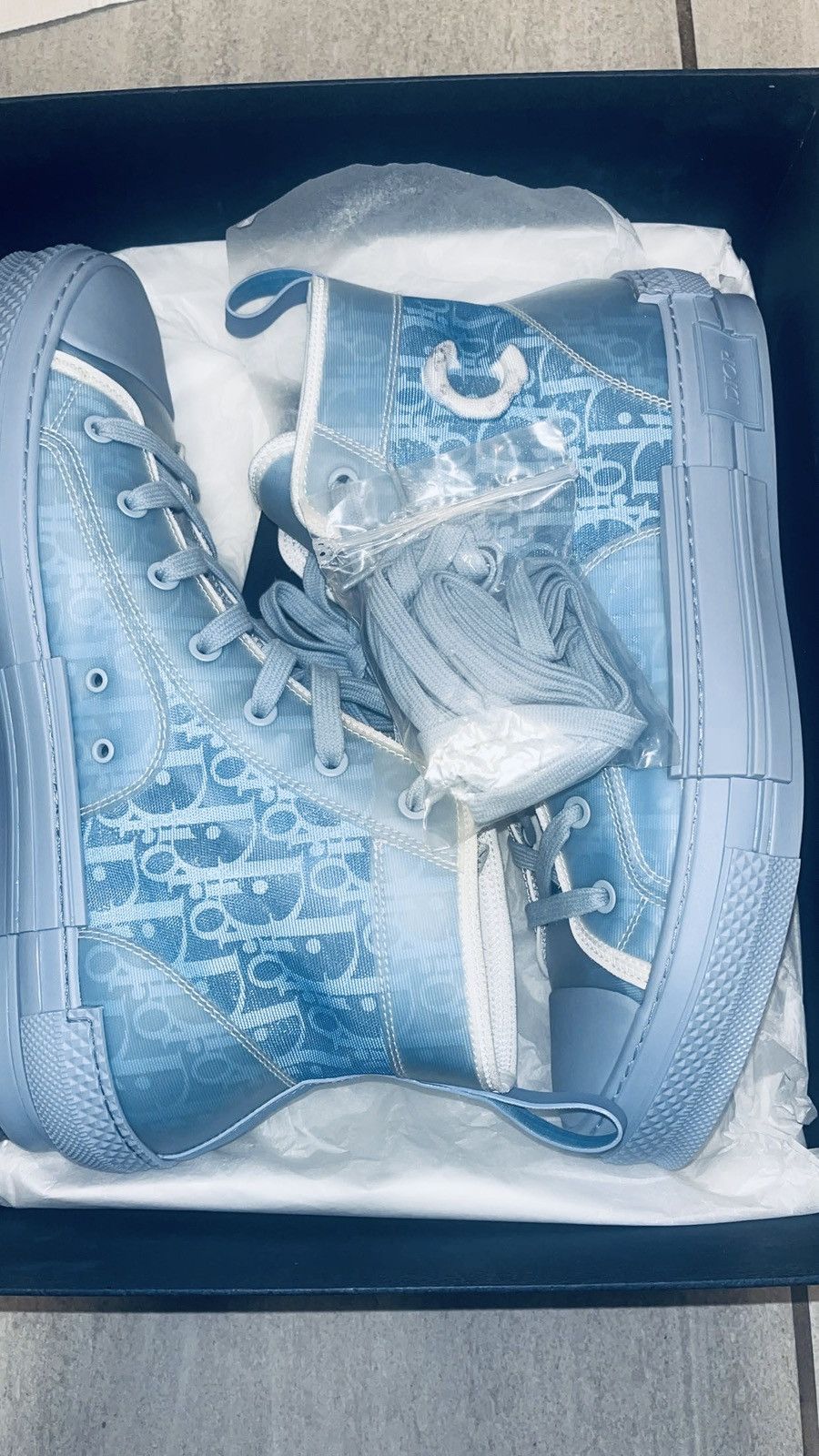 Daniel Arsham × Dior Dior b23 Daniel Arsham blue oblique sneaker Size US 11 / EU 44 - 1 Thumbnail