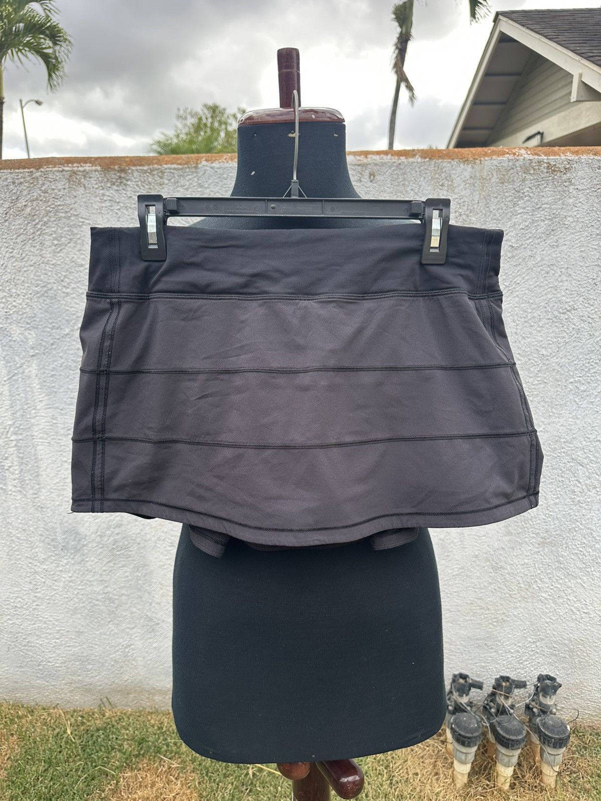 Lululemon PreOwned lululemon Align High-Rise Skort Black Women's 10 Size 32" / US 10 / IT 46 - 1 Thumbnail