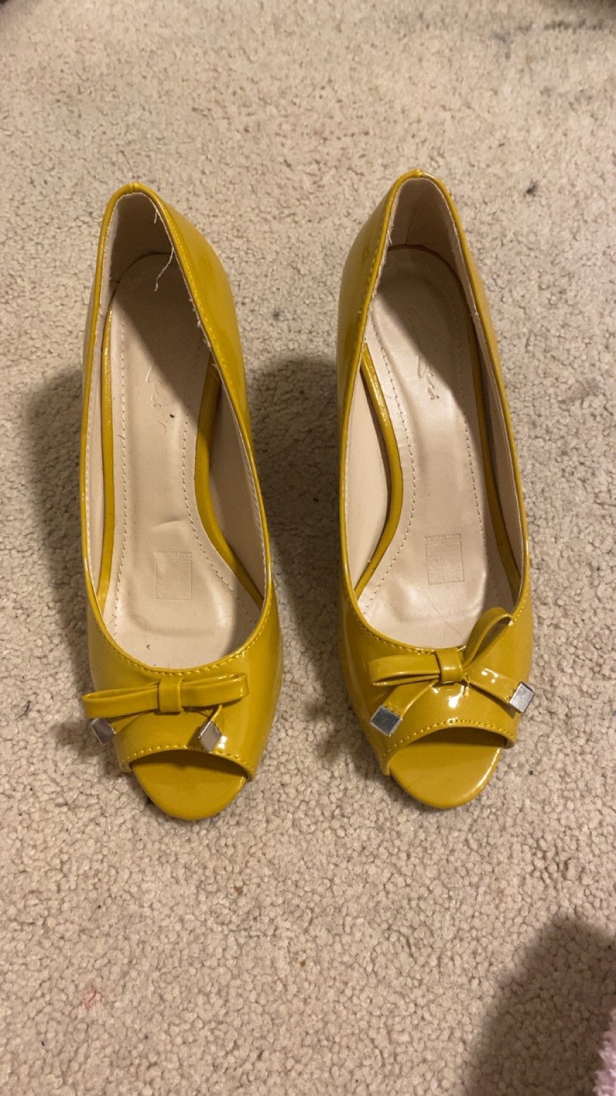 Vintage Yellow wedge heels Size US 6 / IT 36 - 3 Thumbnail