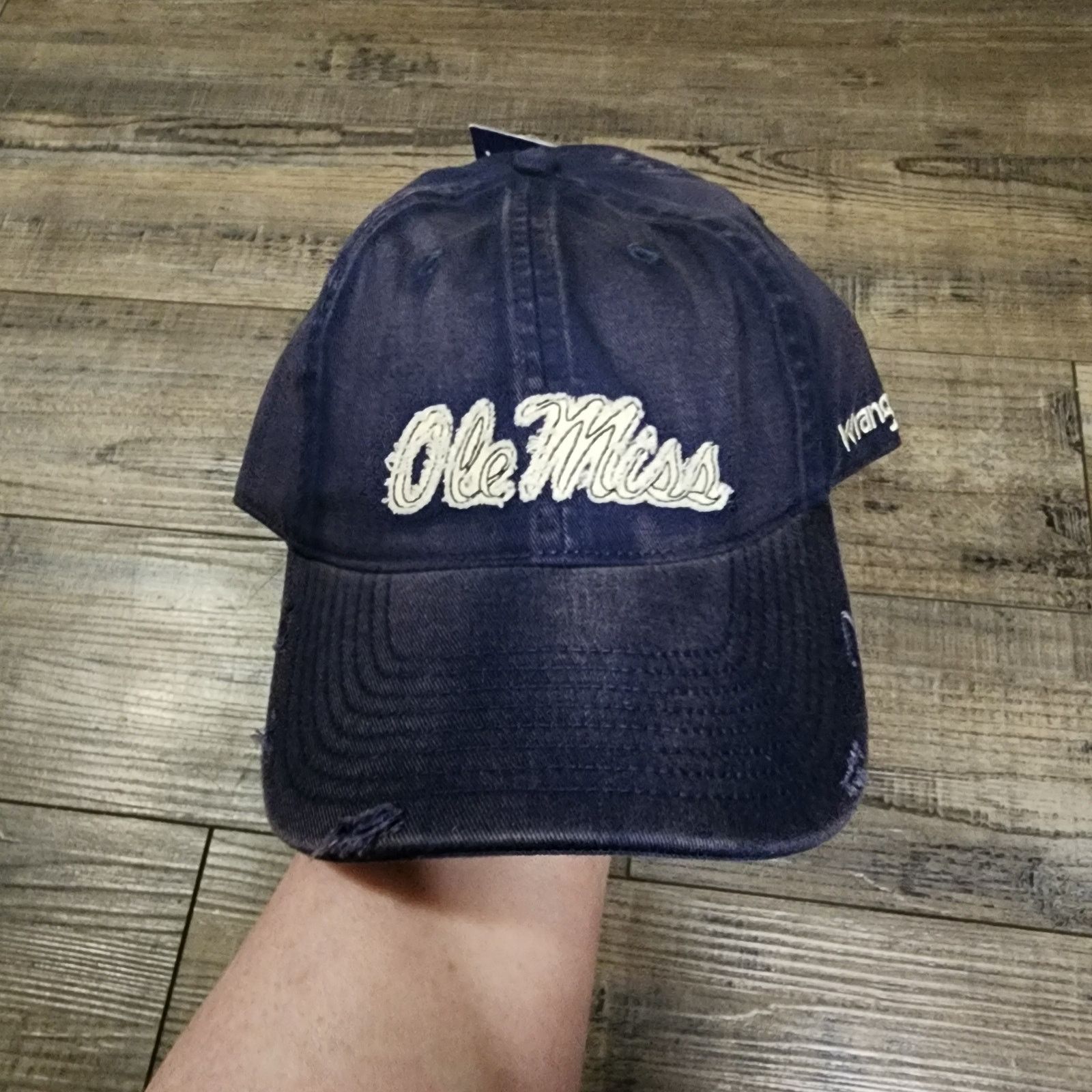 Wrangler New Wrangler Ole Miss distressed hat snapback cap cb Size ONE SIZE - 1 Thumbnail