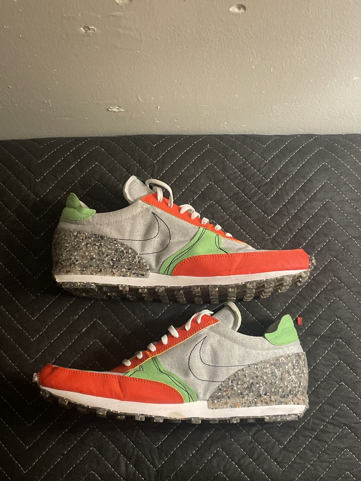 Nike Nike DBreak-Type "Photon Dust/Team Orange Size US 12 / EU 45 - 2 Thumbnail