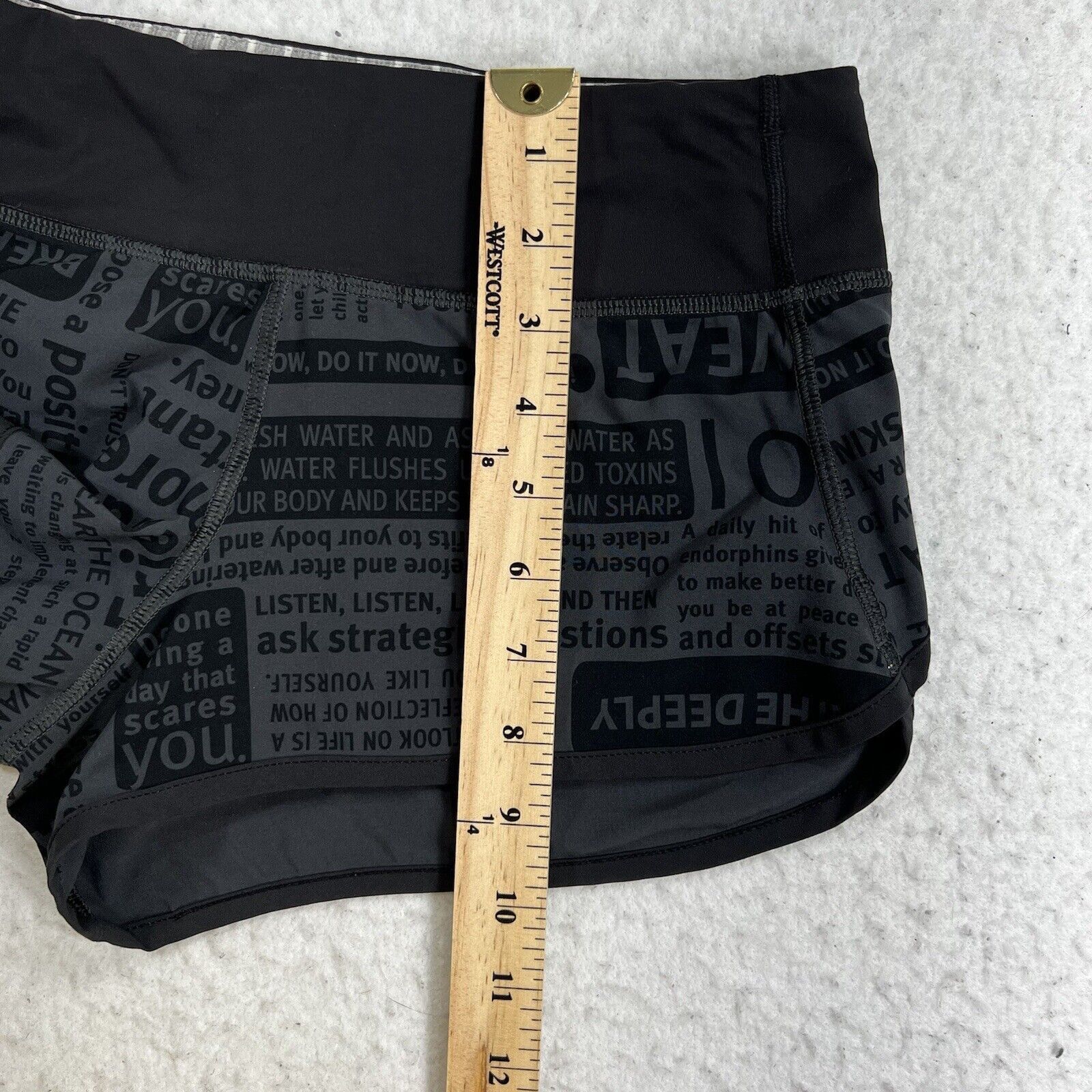Lululemon LuluLemon Manifesto Run Speed Classic Athletic Shorts Size 27" / US 4 / IT 40 - 10 Thumbnail