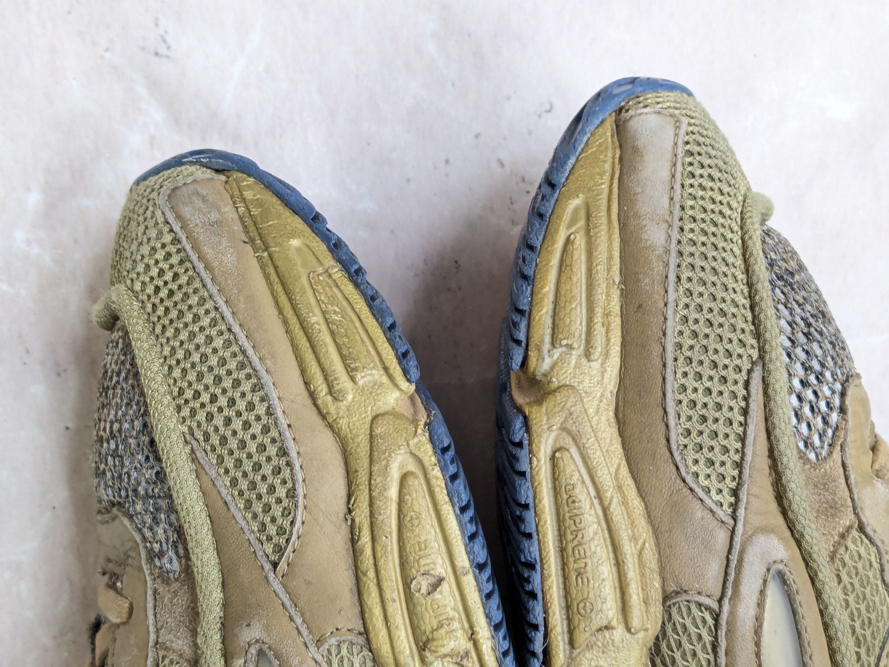 Adidas × Raf Simons Adidas Raf Simons Ozweego 2 Gold 11 Sneakers Size US 11 / EU 44 - 9 Thumbnail