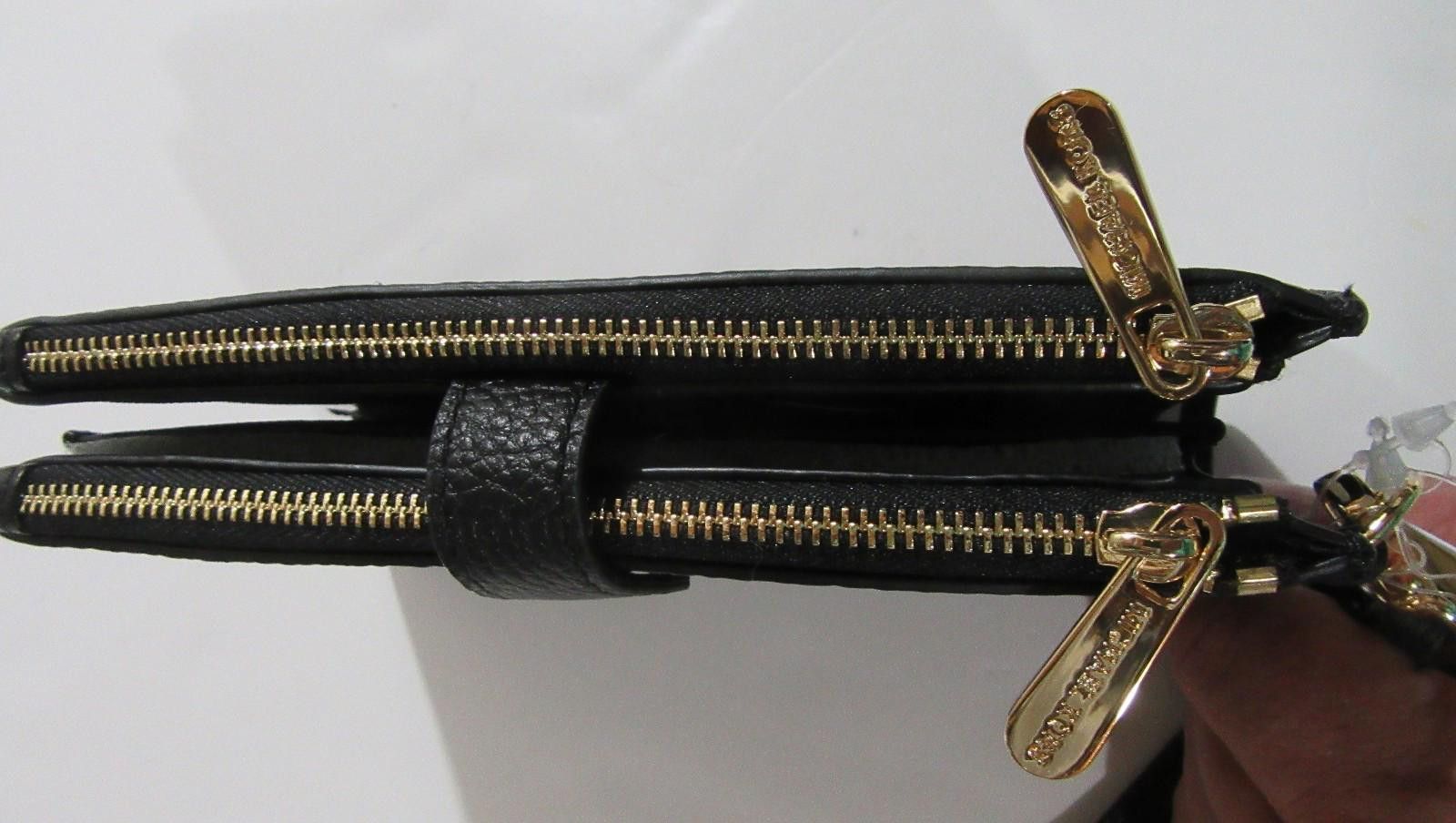 Michael Kors Michael Kors Jet Set Travel Double Zip Leather Wristlet Size ONE SIZE - 4 Thumbnail