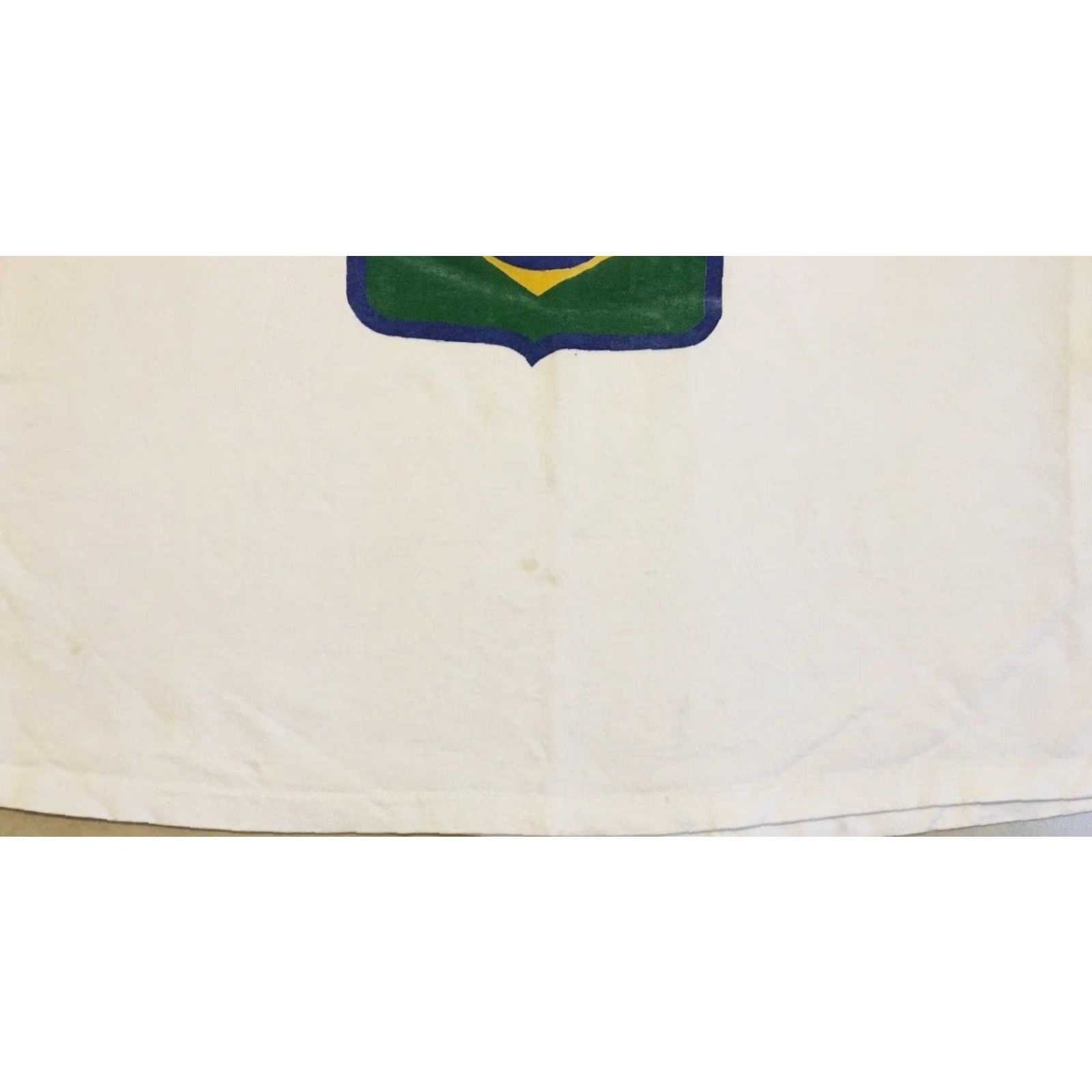 Vintage VINTAGE Brazil Flag Faded Distressed Shirt S Mens 90s Grunge Football Soccer White - 80s 90s USA Sailing Surf Rock College Fútbol Size US S / EU 44-46 / 1 - 4 Thumbnail