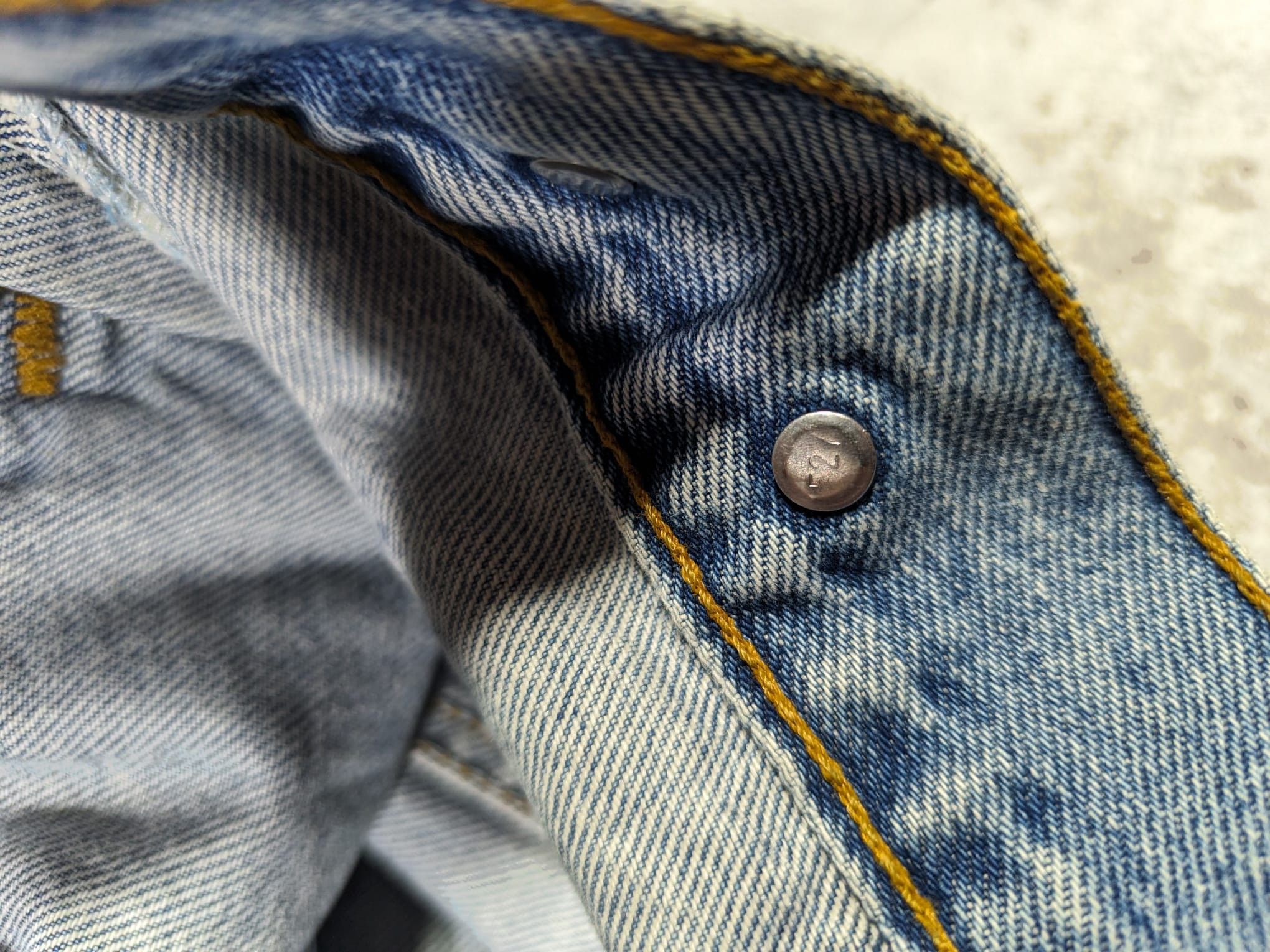 Levi's Vintage Clothing 1996 levis baggy denim jean trucker jacket 527 made in usa Size US M / EU 48-50 / 2 - 7 Thumbnail