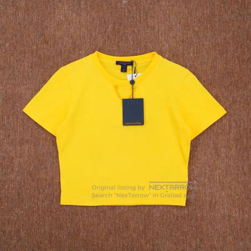 Other Louis Vuitton Yellow Chain Short Sleeve T. Size M / US 6-8 / IT 42-44 - 1 Thumbnail